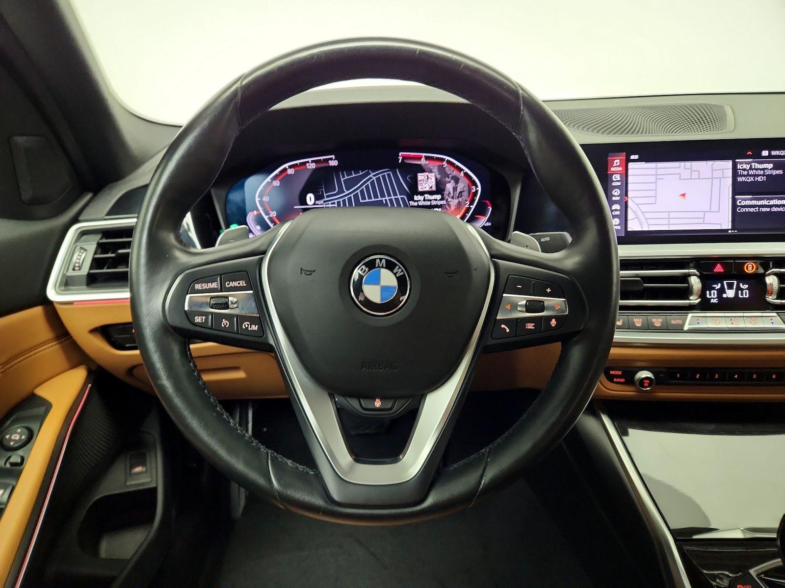 2021 BMW 3 Series 330i - Photo 11