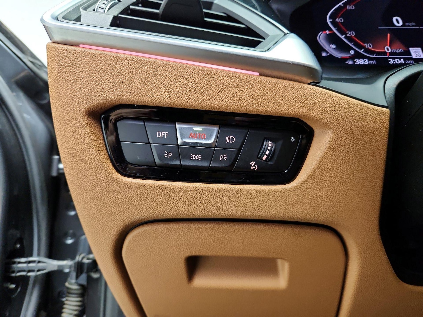 2021 BMW 3 Series 330i - Photo 14