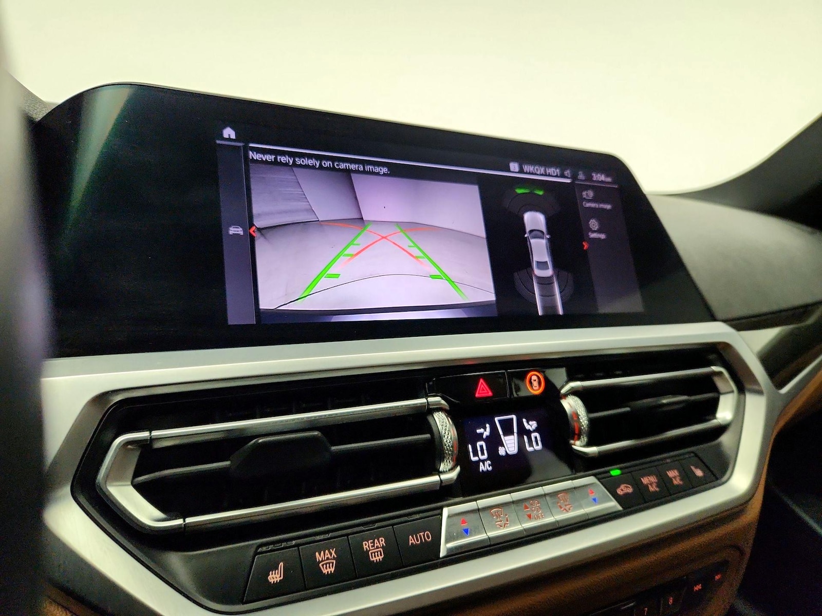 2021 BMW 3 Series 330i - Photo 16