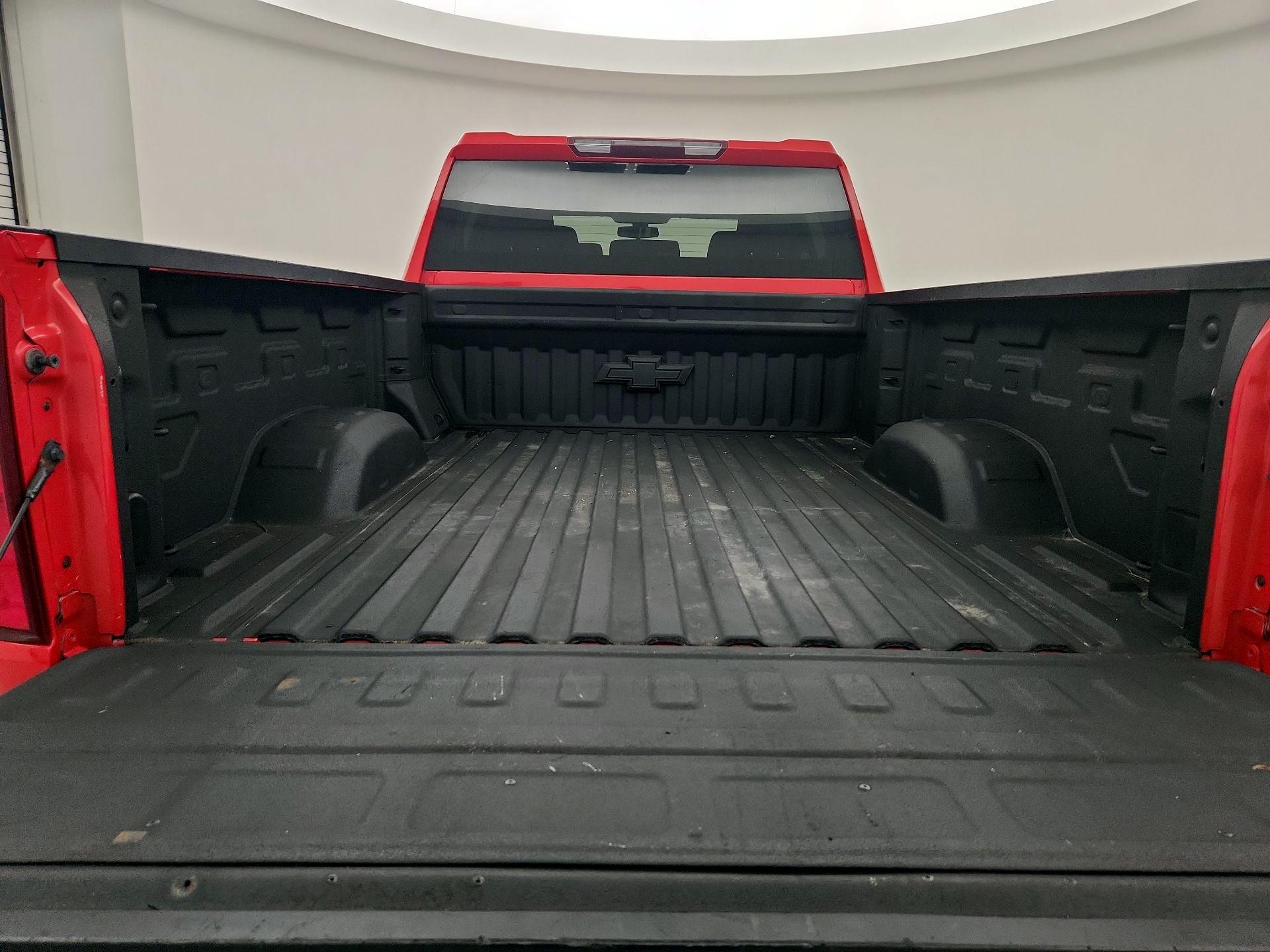 Thumbnail: 2021 Chevrolet Silverado 2500 - 19