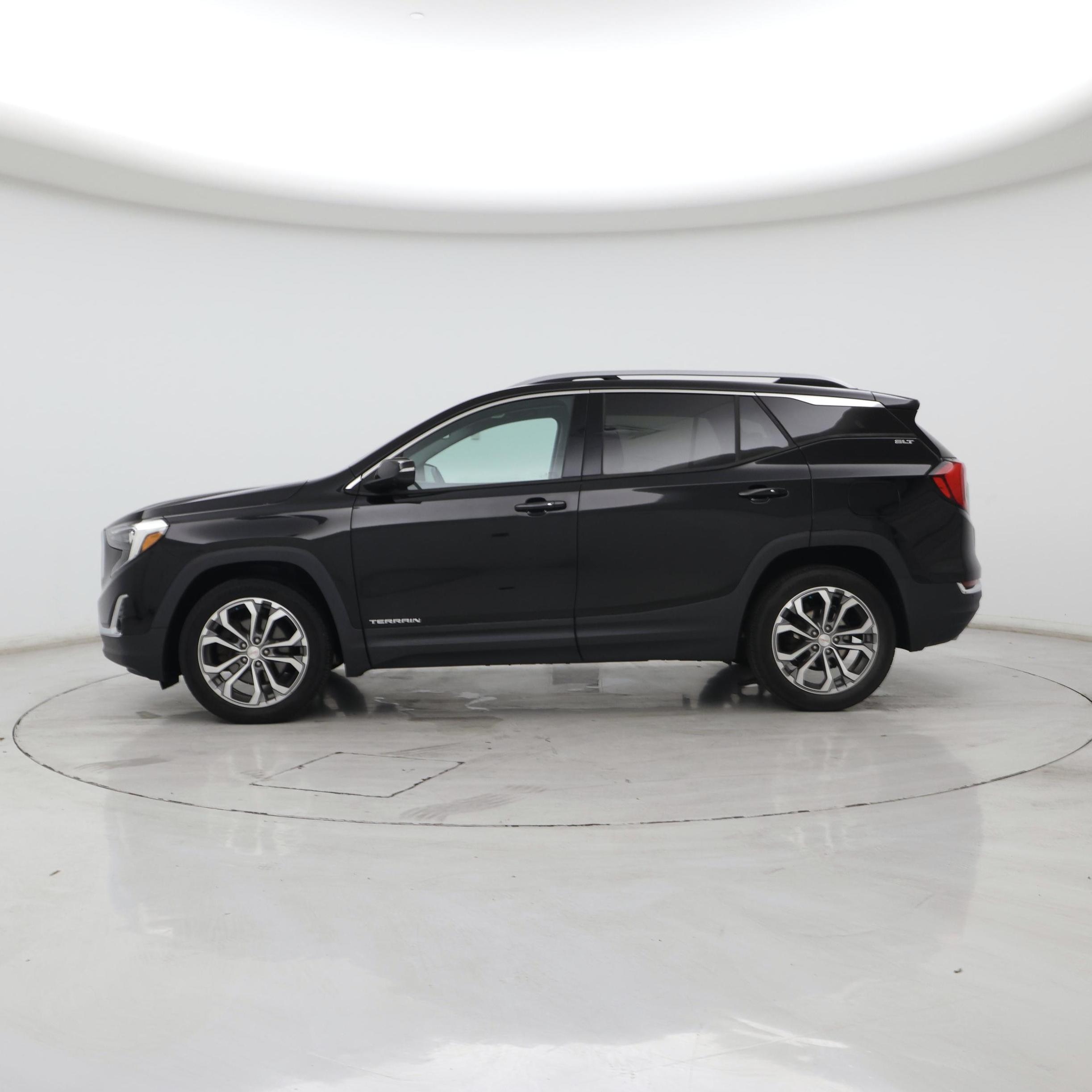 Thumbnail: 2020 GMC Terrain - 3