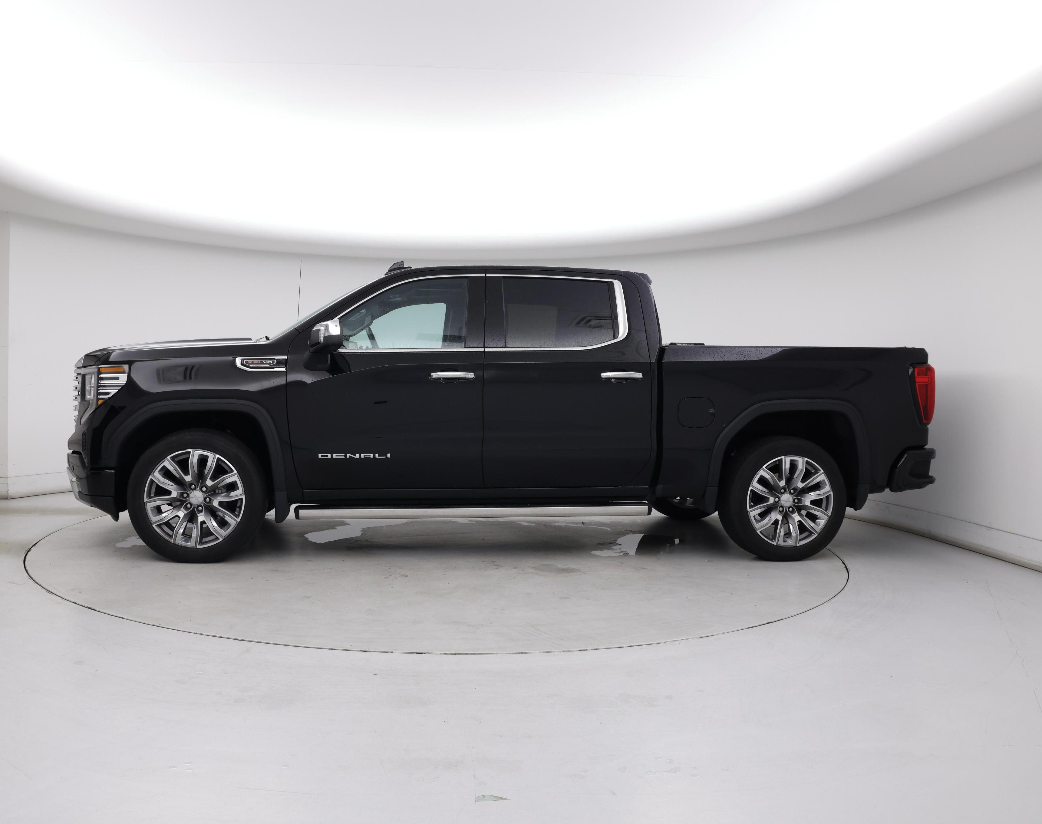 Thumbnail: 2023 GMC Sierra 1500 - 3