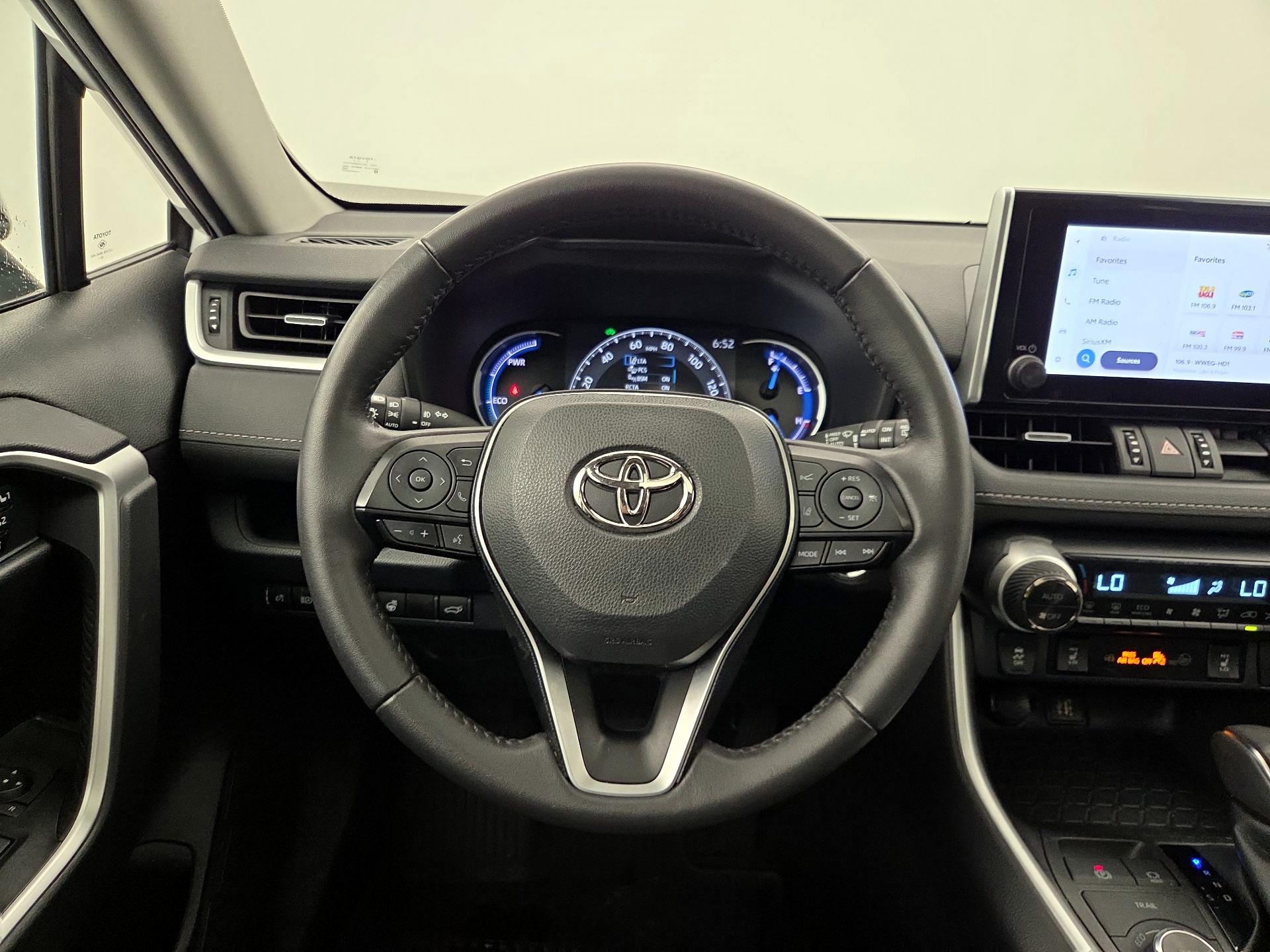 Thumbnail: 2023 Toyota RAV4 - 10