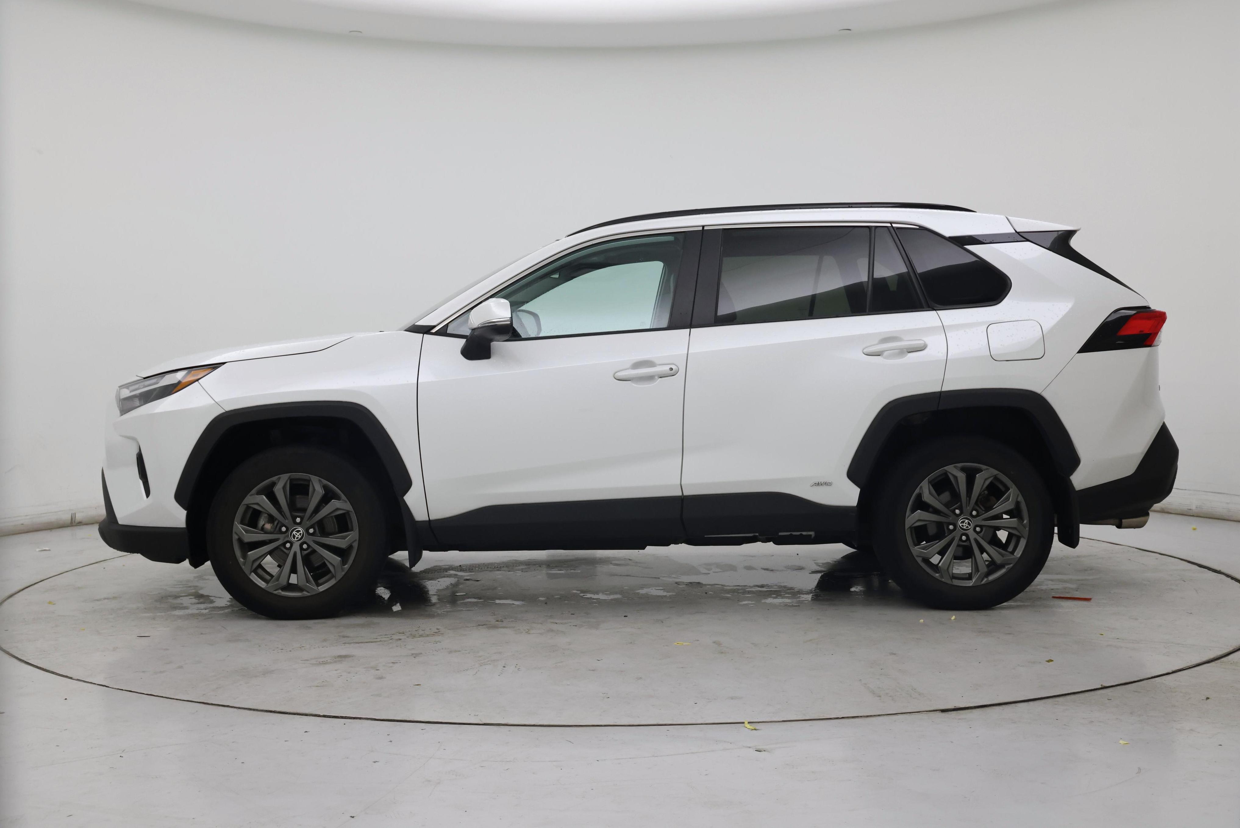 Thumbnail: 2023 Toyota RAV4 - 3