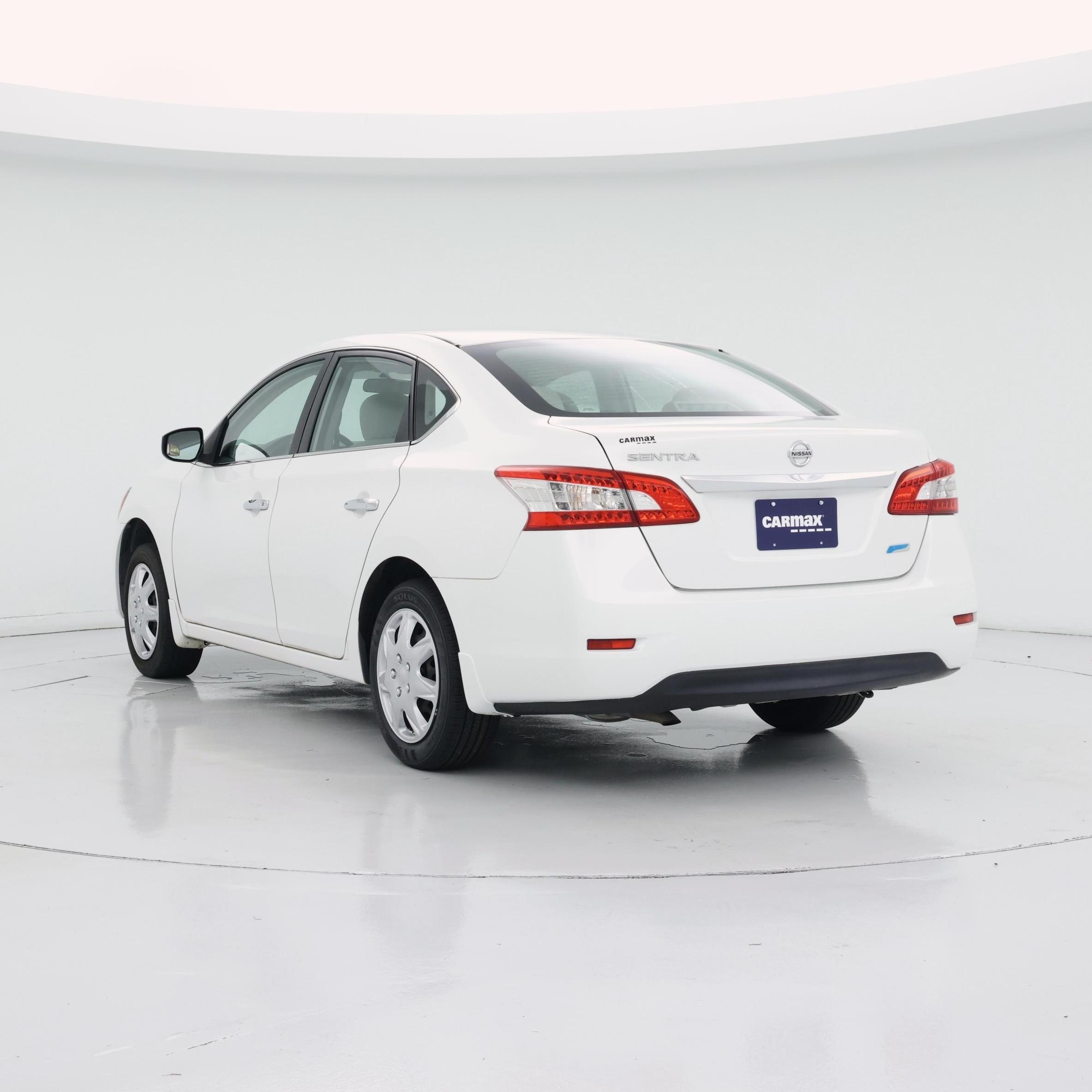 Thumbnail: 2014 Nissan Sentra - 2