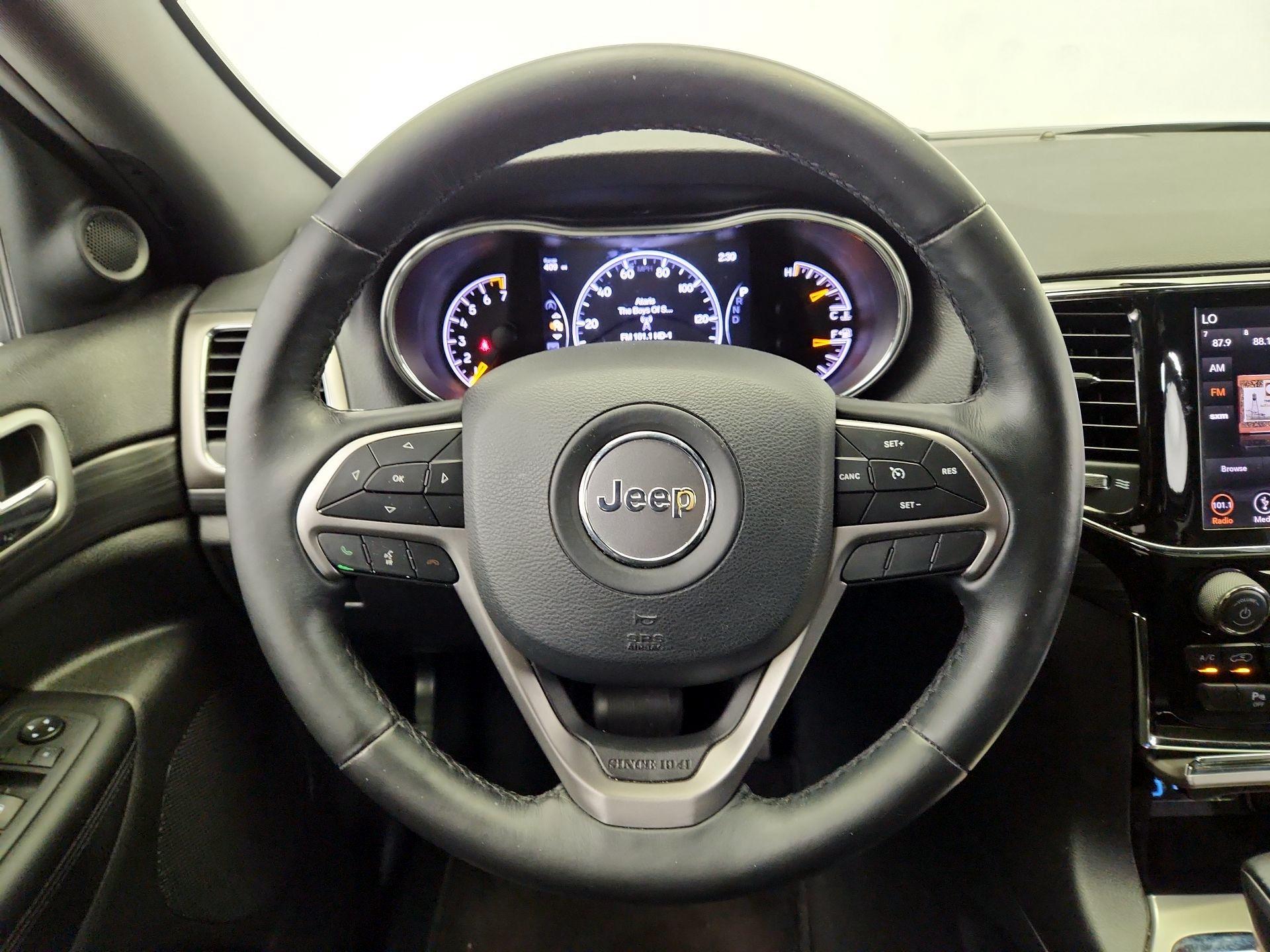 Thumbnail: 2019 Jeep Grand Cherokee - 10