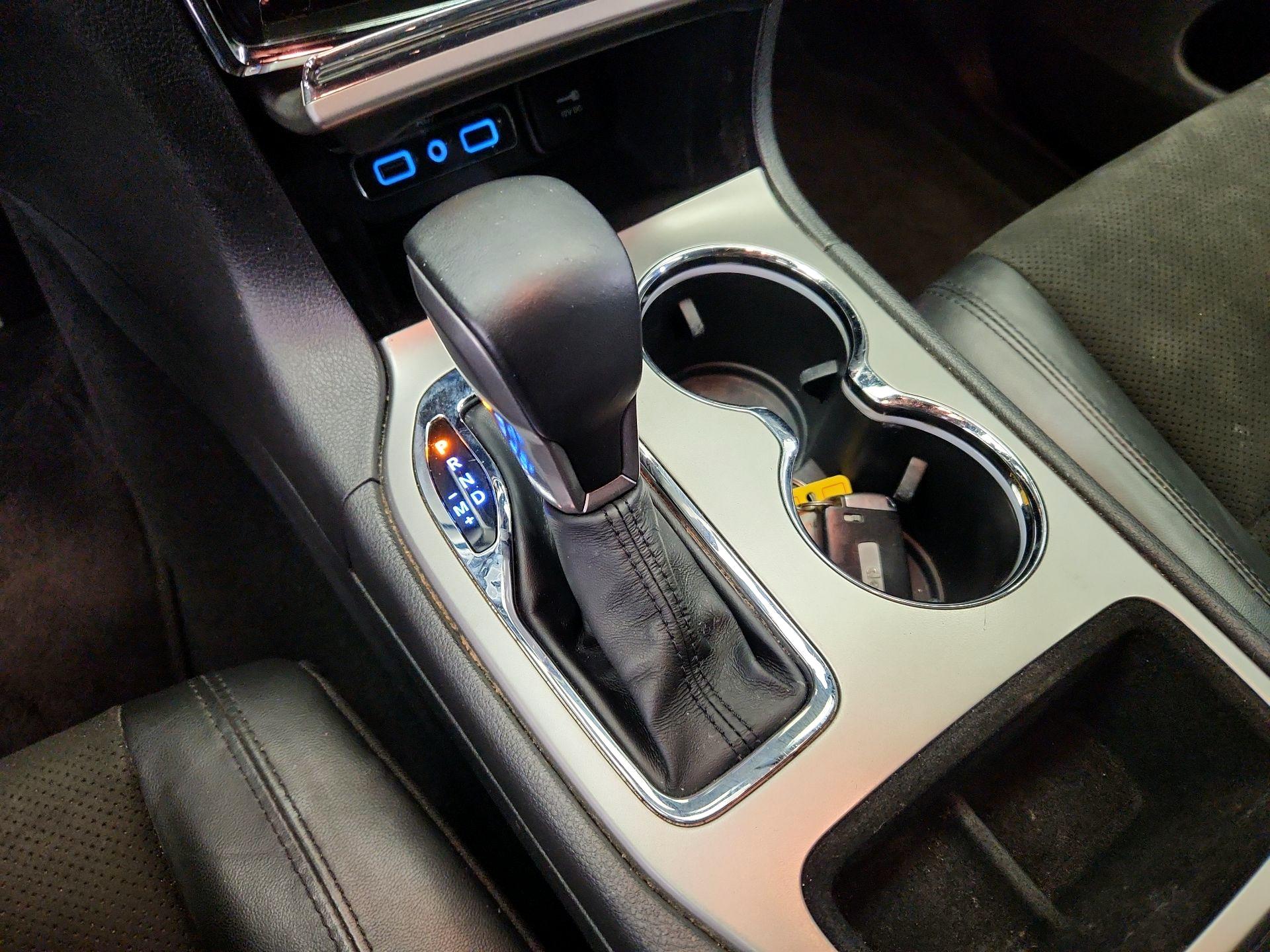 Thumbnail: 2019 Jeep Grand Cherokee - 18