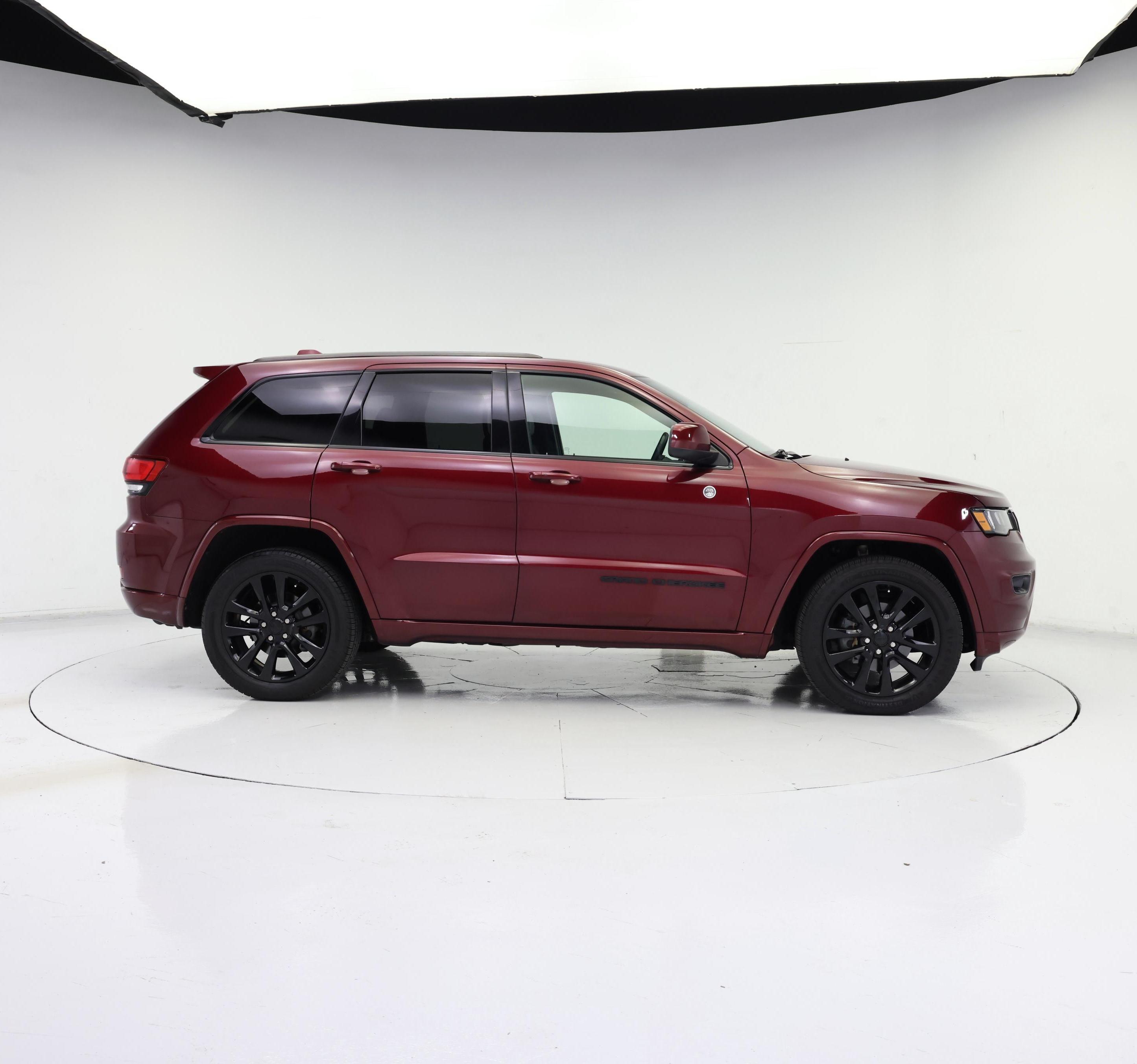 Thumbnail: 2019 Jeep Grand Cherokee - 7