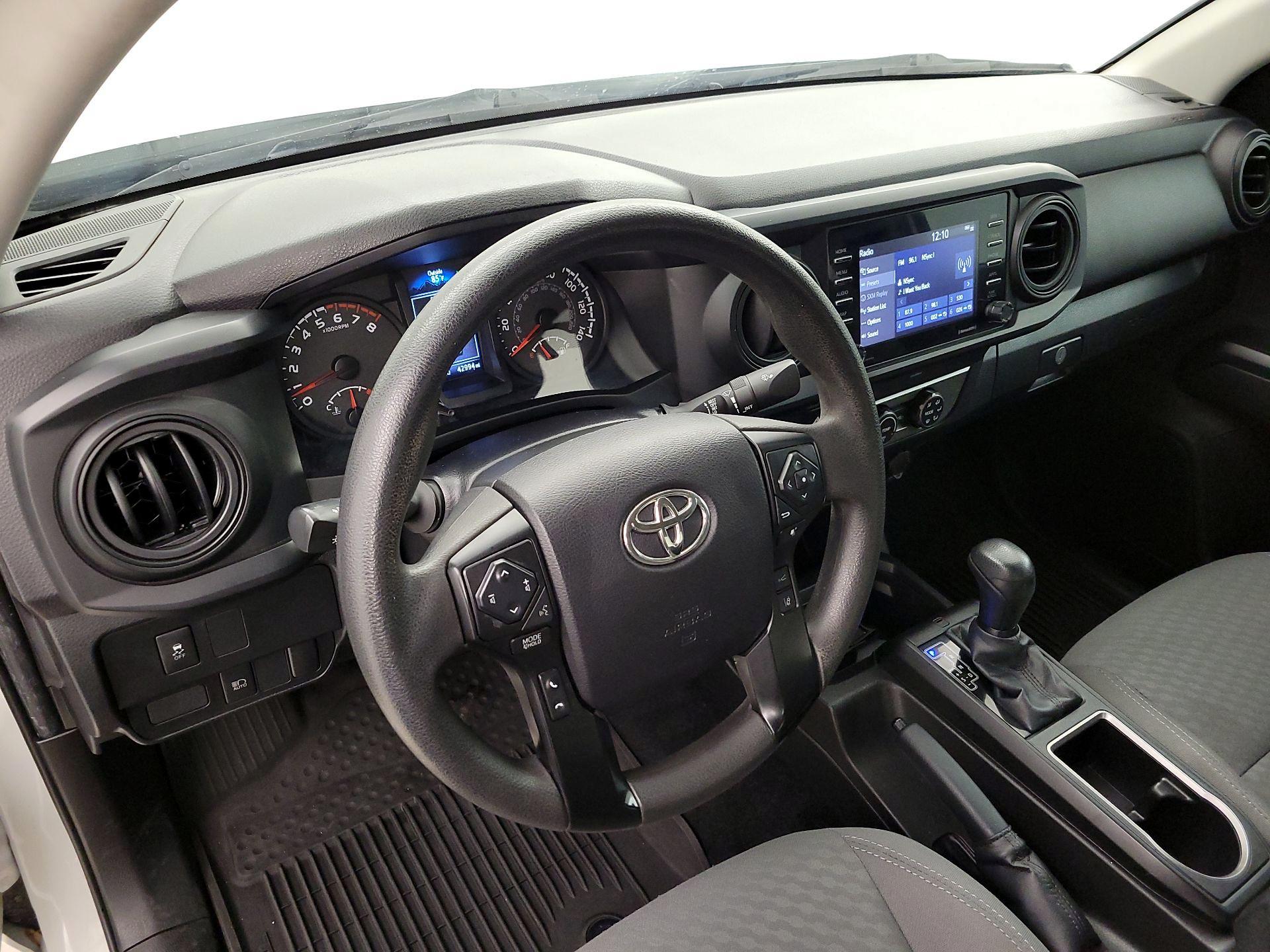 Thumbnail: 2022 Toyota Tacoma - 9