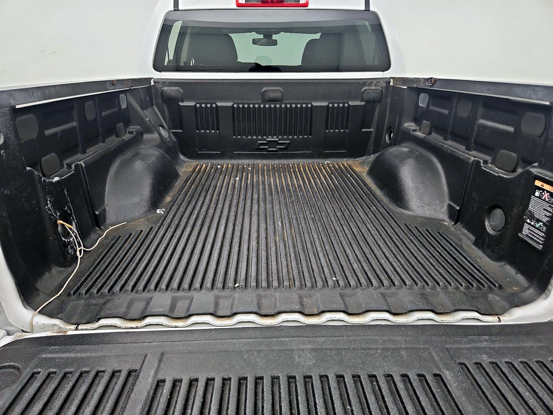 Thumbnail: 2019 Chevrolet Colorado - 18