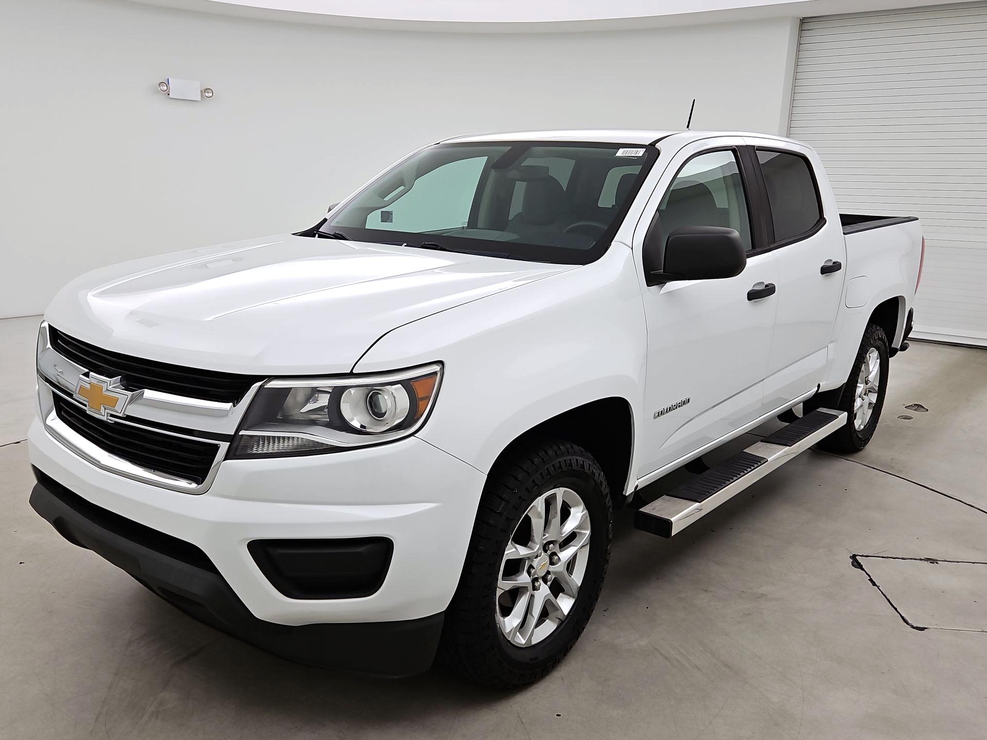 Thumbnail: 2019 Chevrolet Colorado - 3
