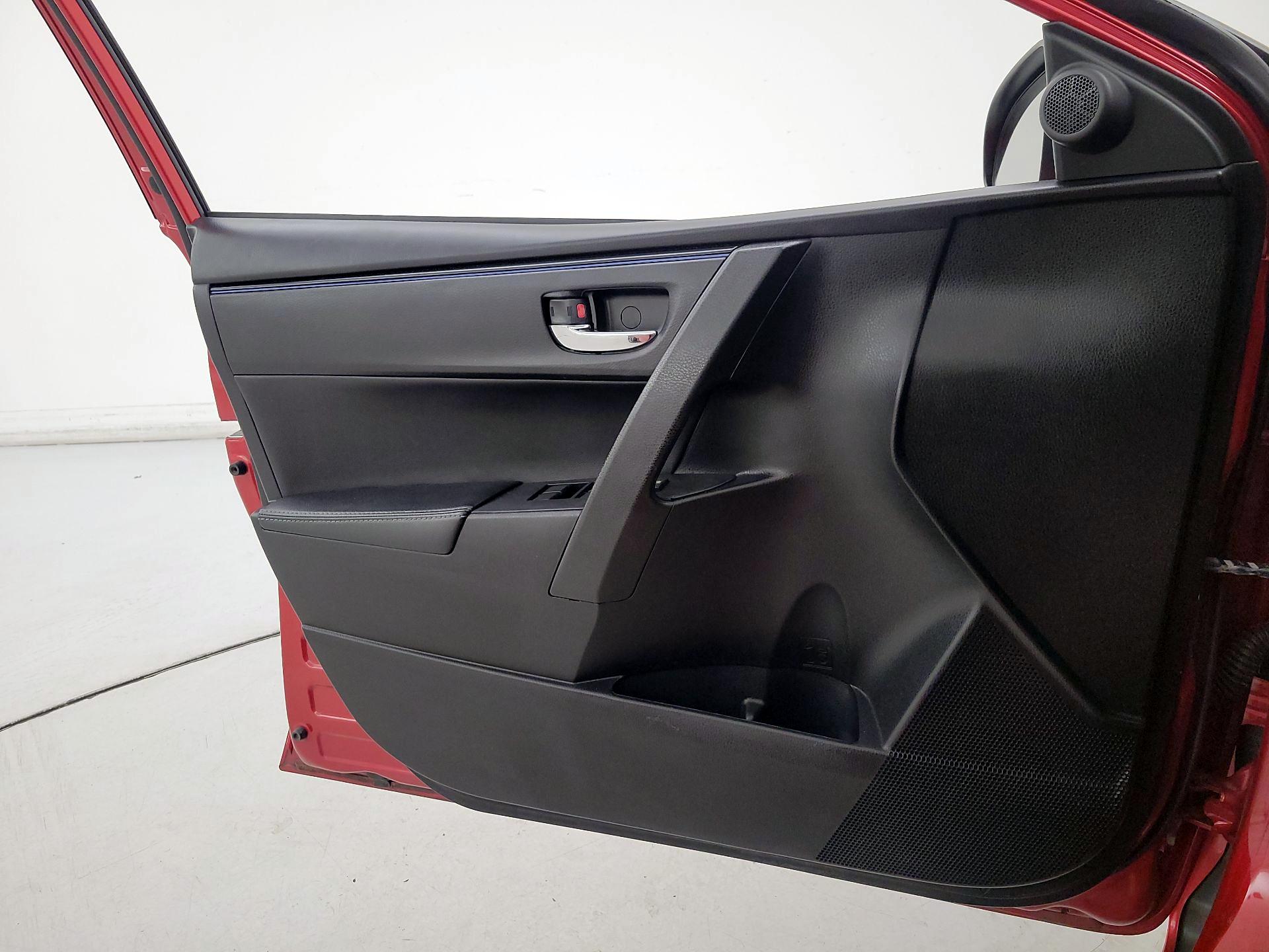 Thumbnail: 2019 Toyota Corolla - 12