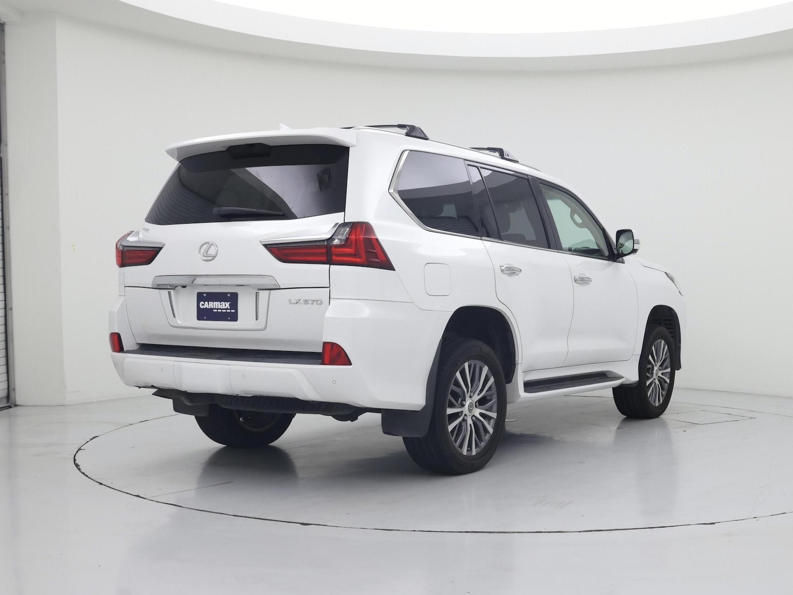2019 Lexus LX 570 - Photo 9