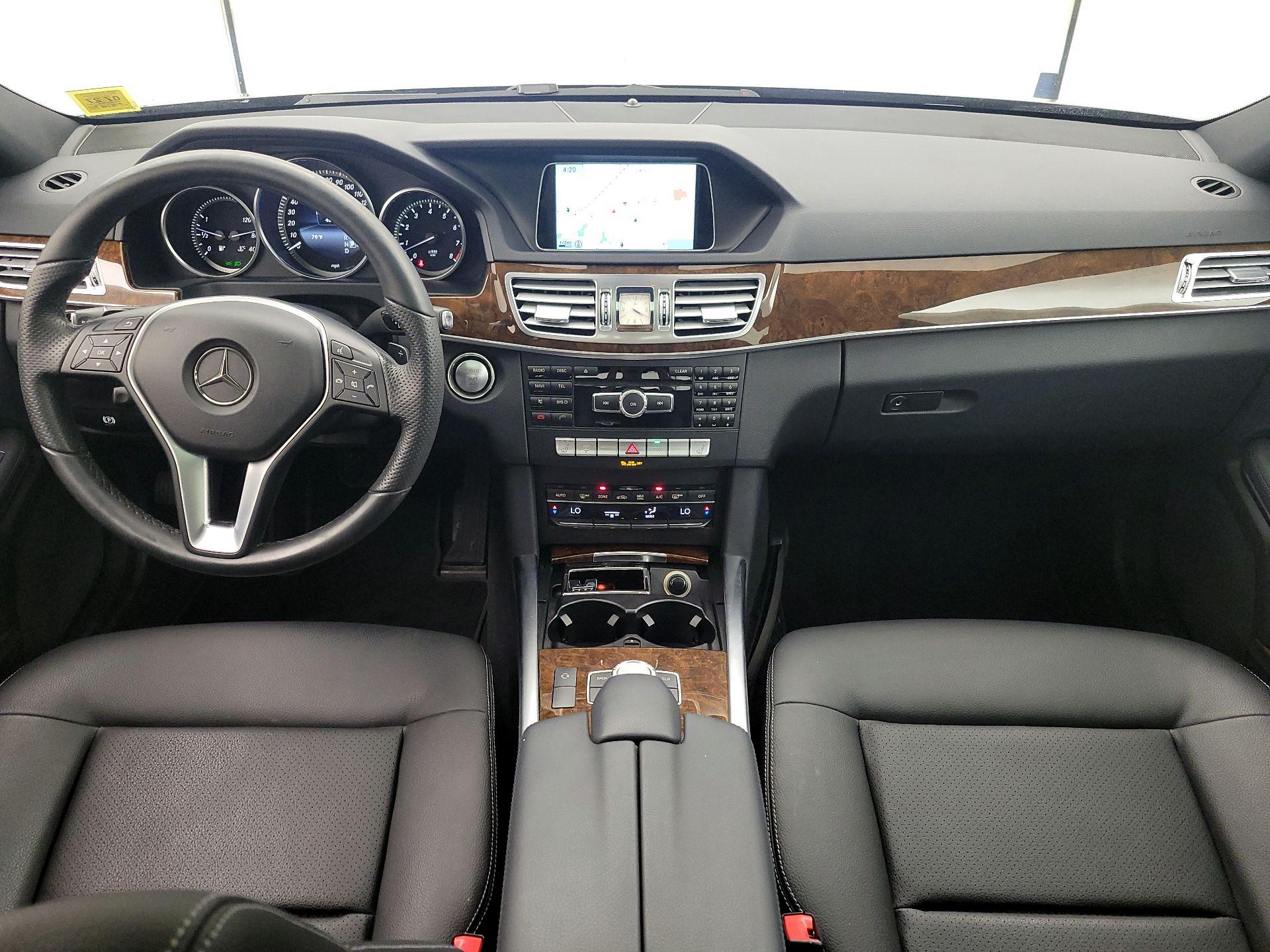 Thumbnail: 2015 Mercedes-Benz E-Class - 9