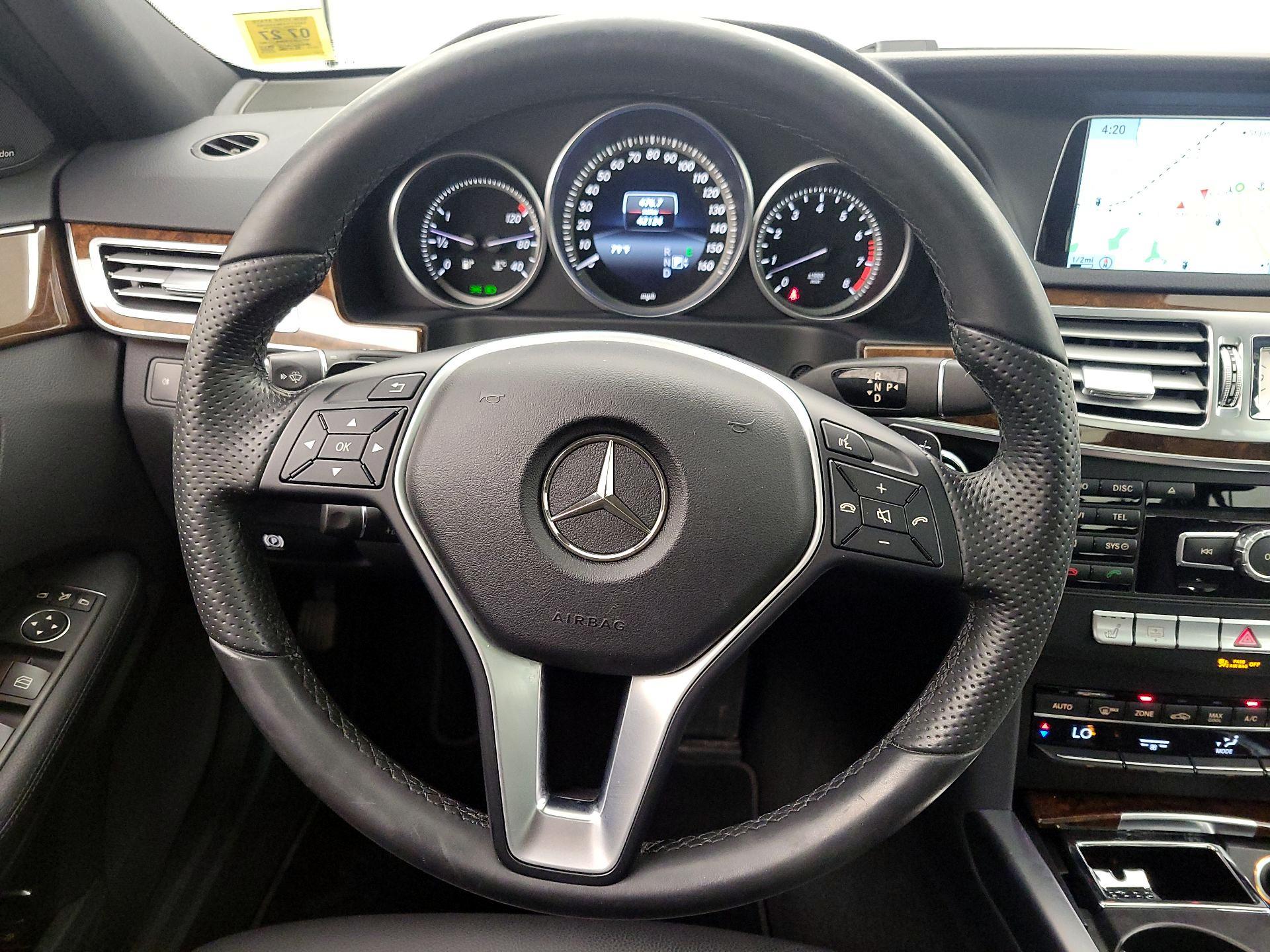 Thumbnail: 2015 Mercedes-Benz E-Class - 10