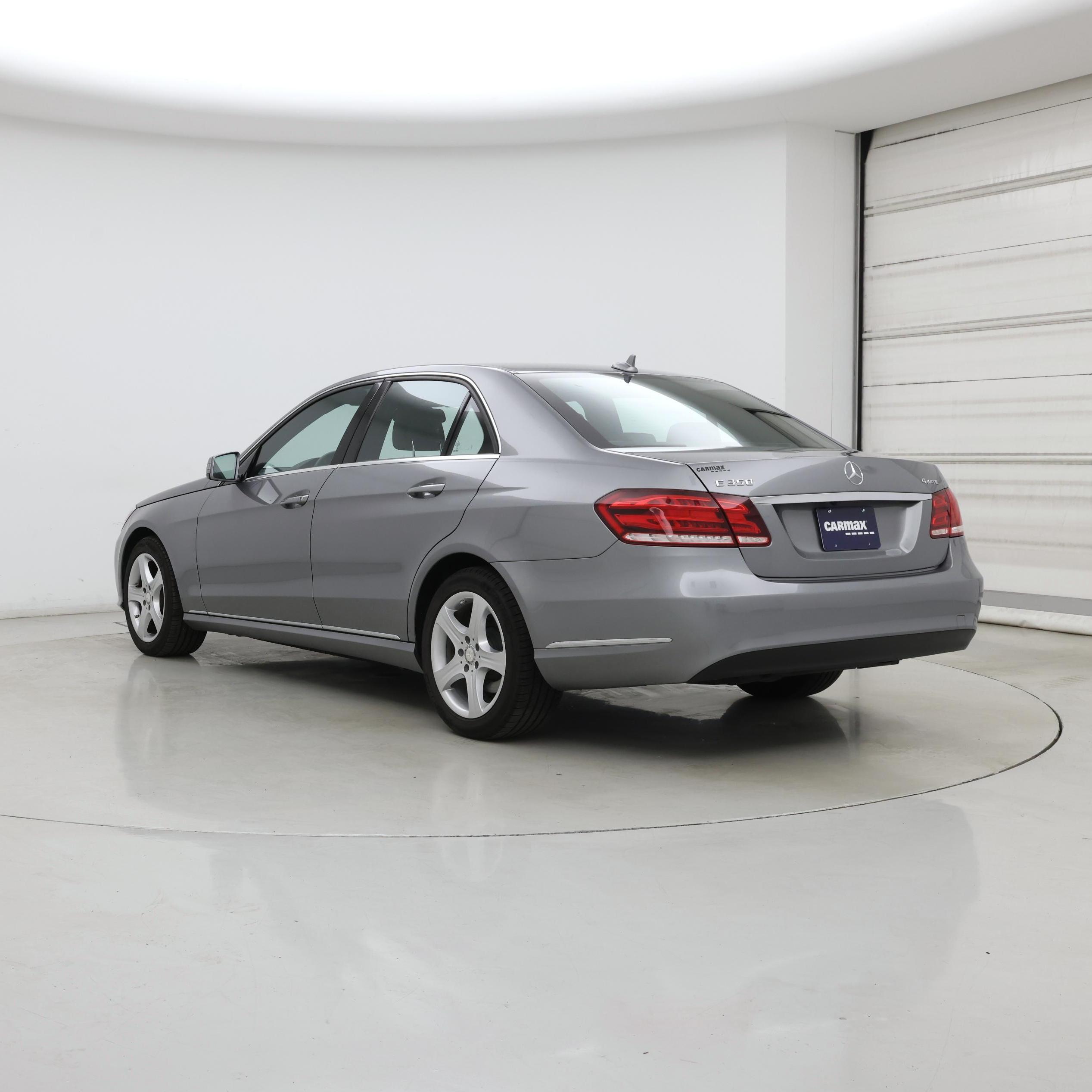 Thumbnail: 2015 Mercedes-Benz E-Class - 2