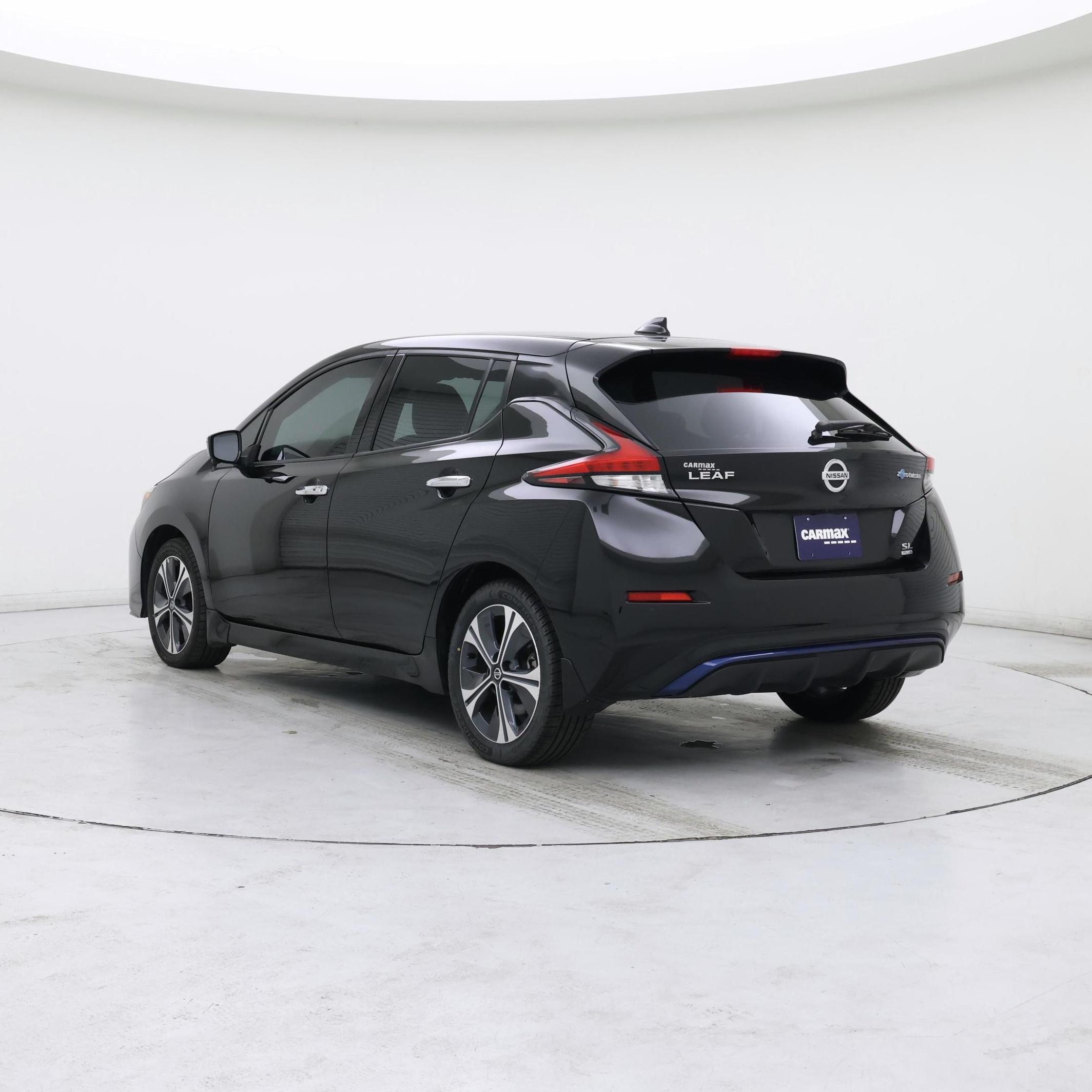 Thumbnail: 2021 Nissan Leaf - 2