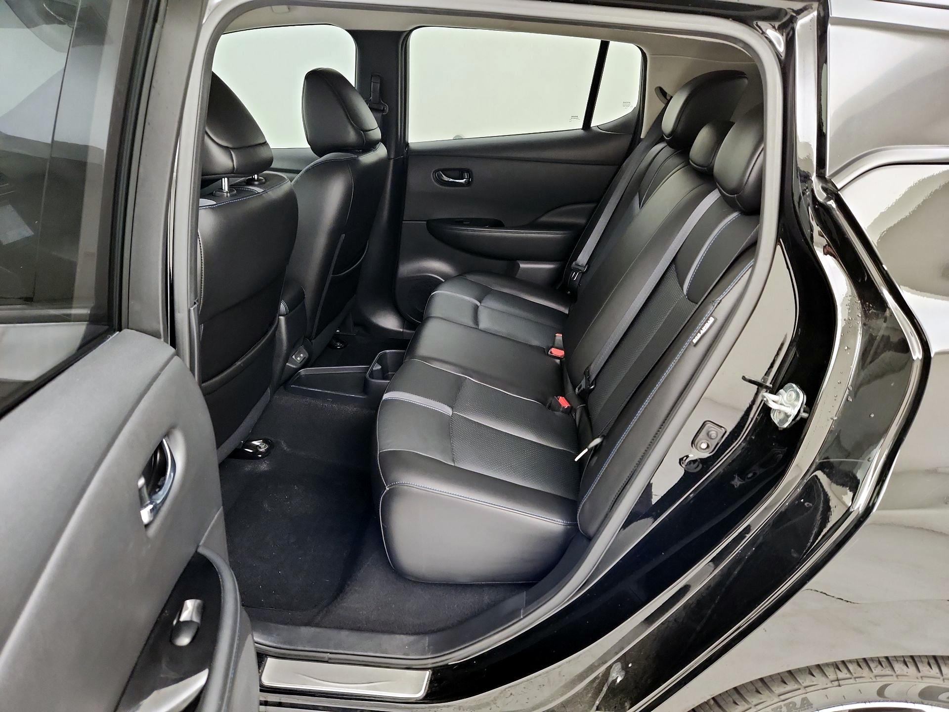 Thumbnail: 2021 Nissan Leaf - 20