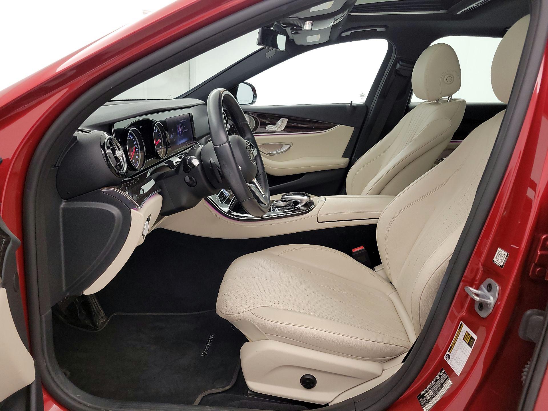 Thumbnail: 2019 Mercedes-Benz E-Class - 11