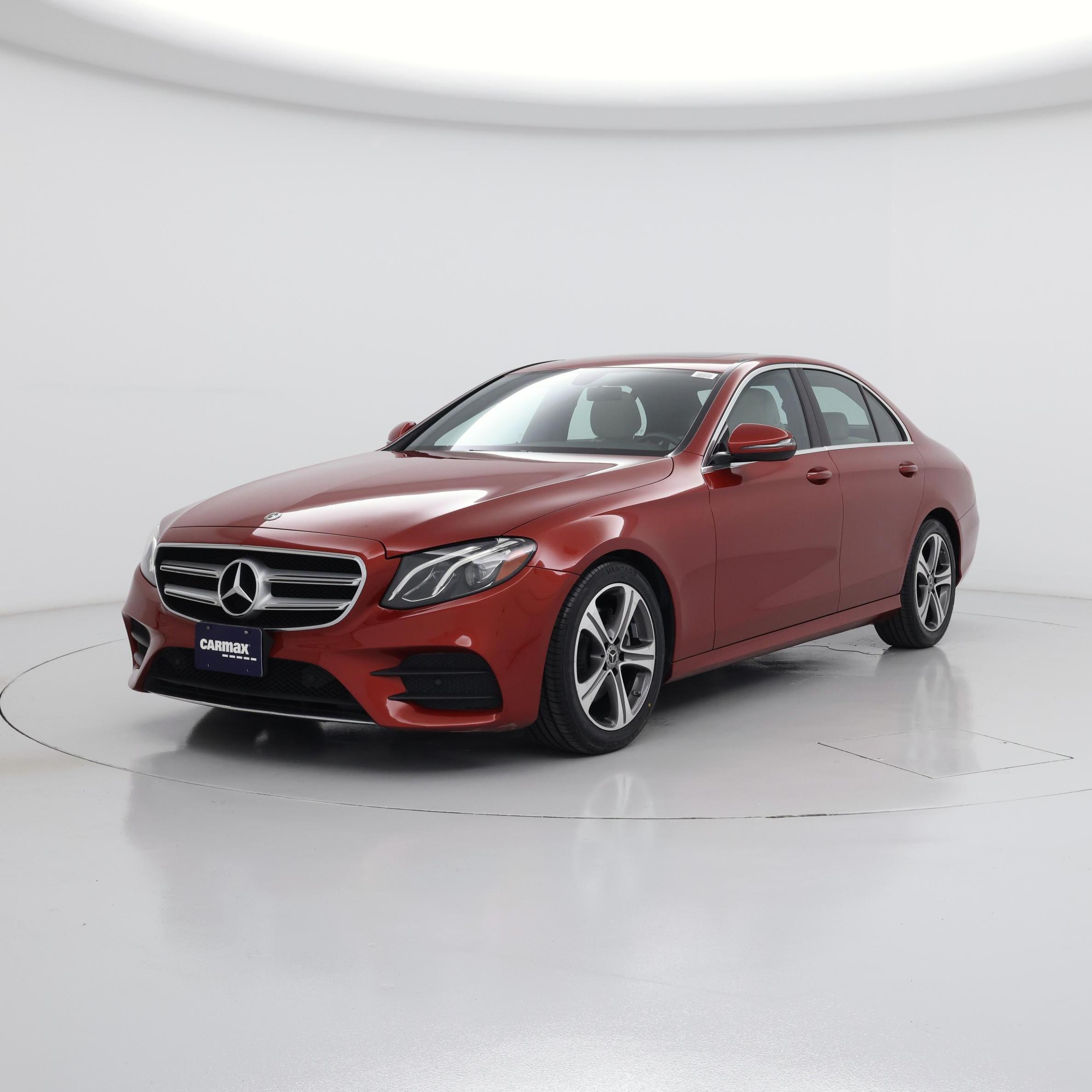 Thumbnail: 2019 Mercedes-Benz E-Class - 4