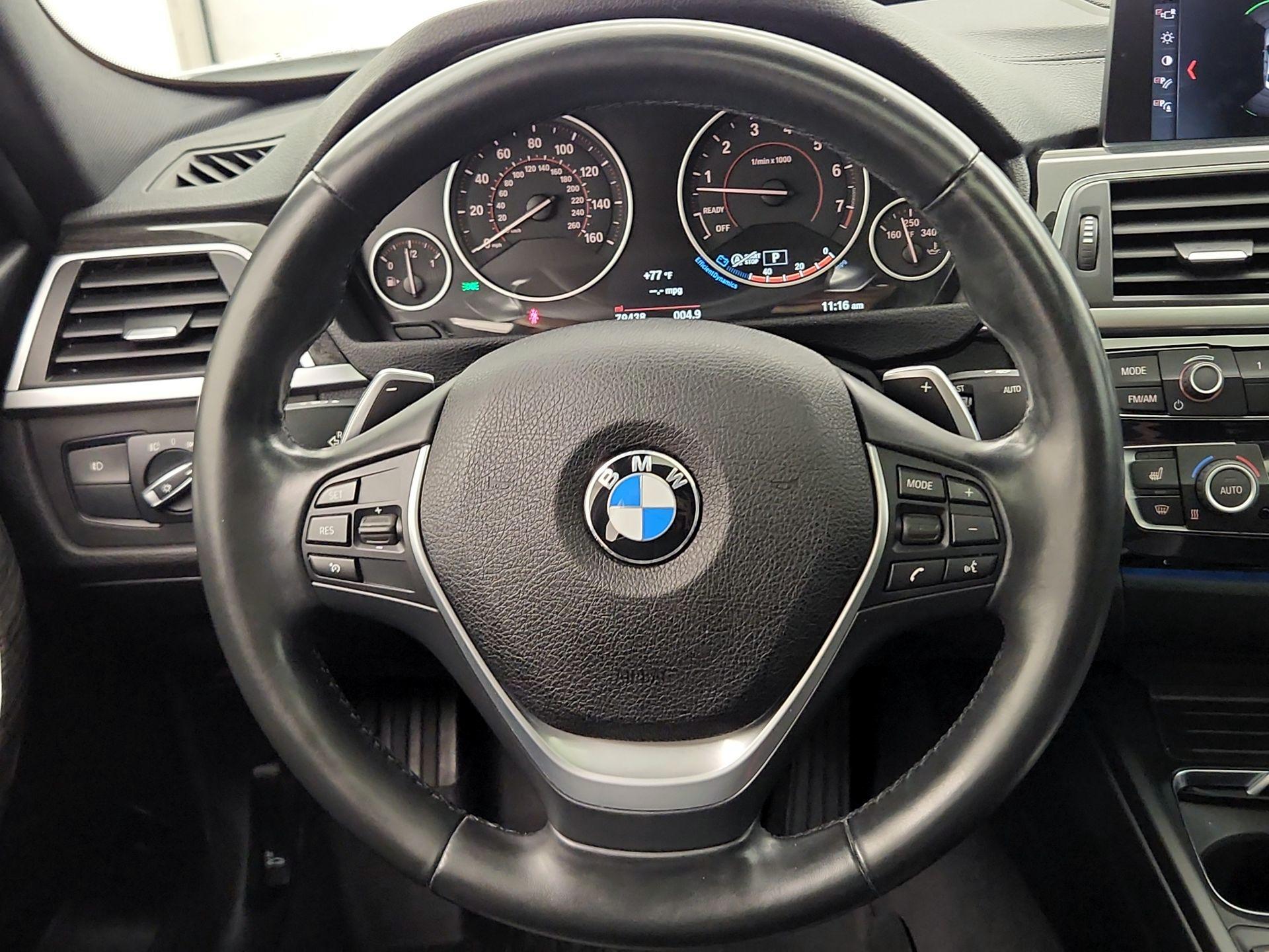 Thumbnail: 2018 BMW 3 Series - 10