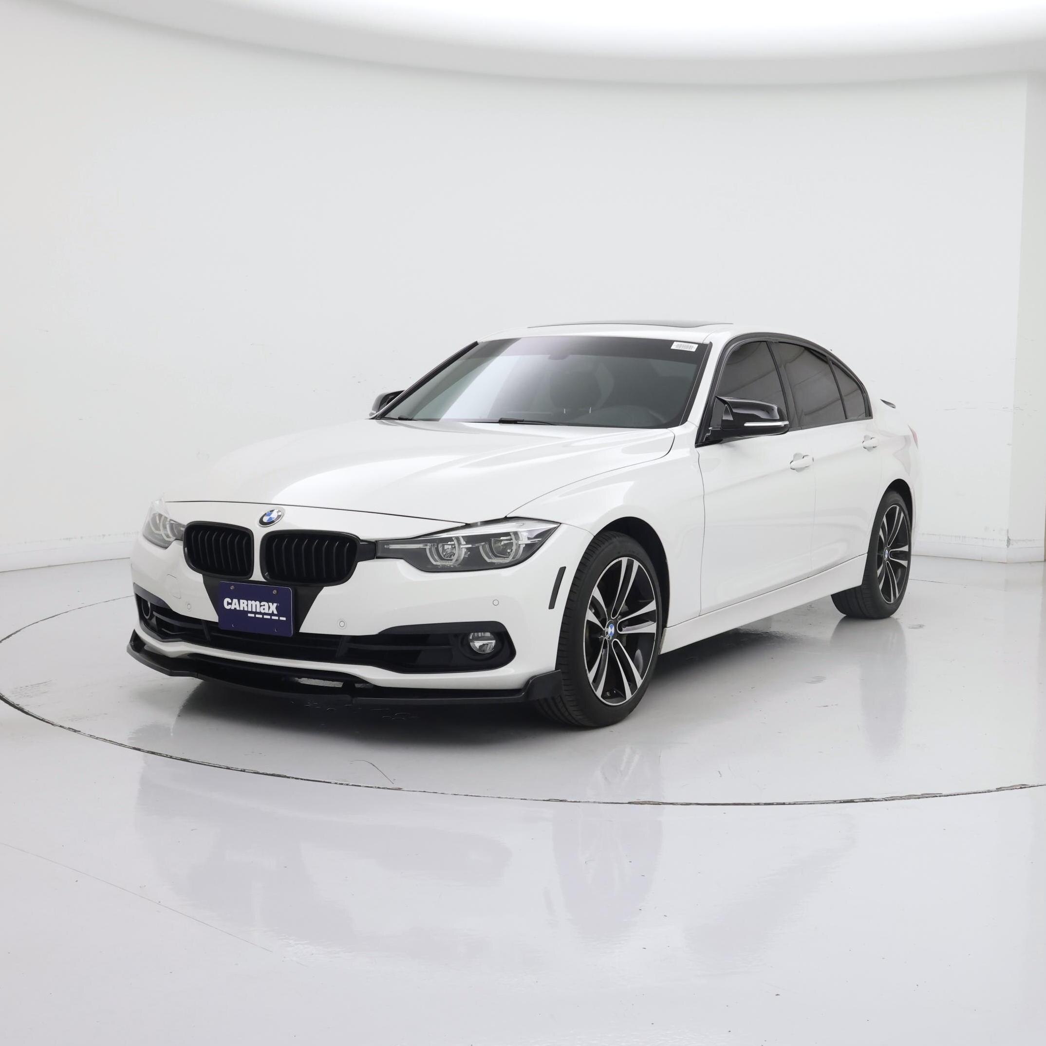Thumbnail: 2018 BMW 3 Series - 4