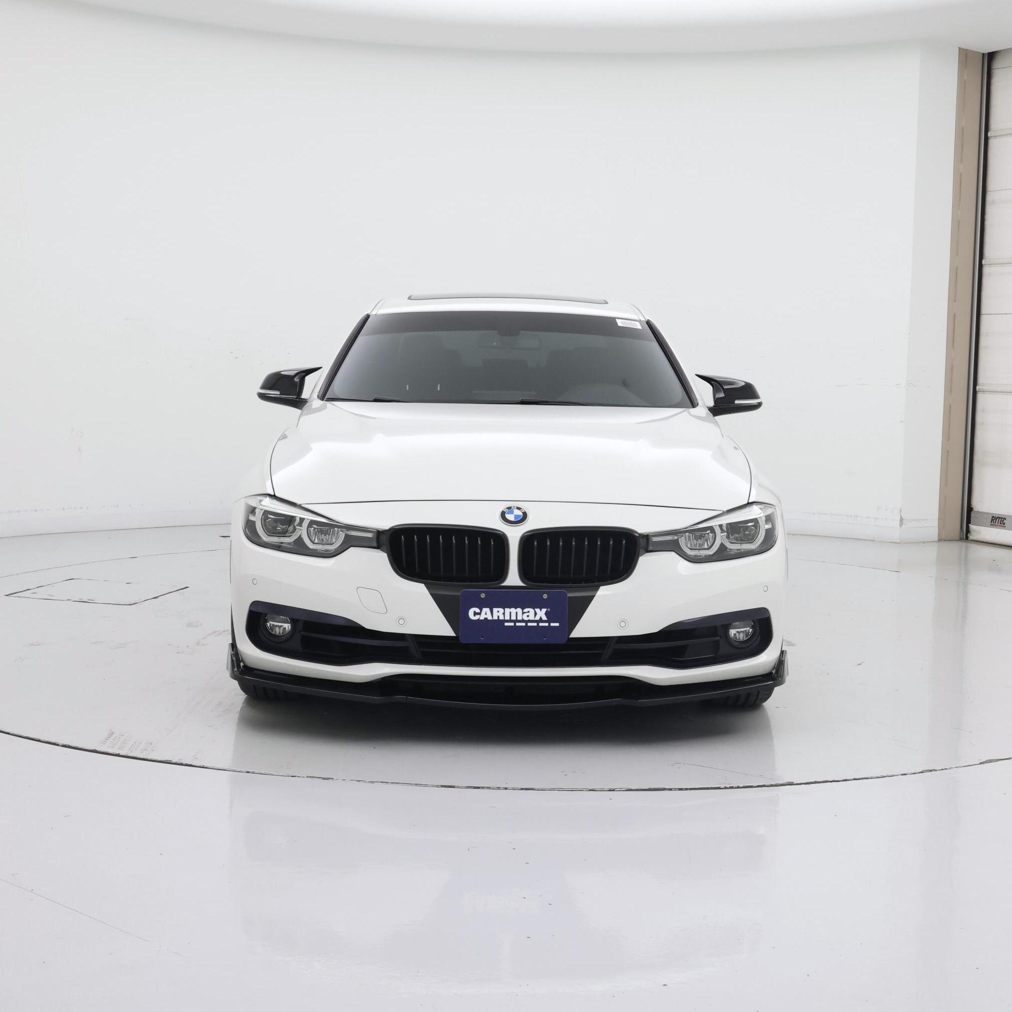 Thumbnail: 2018 BMW 3 Series - 5
