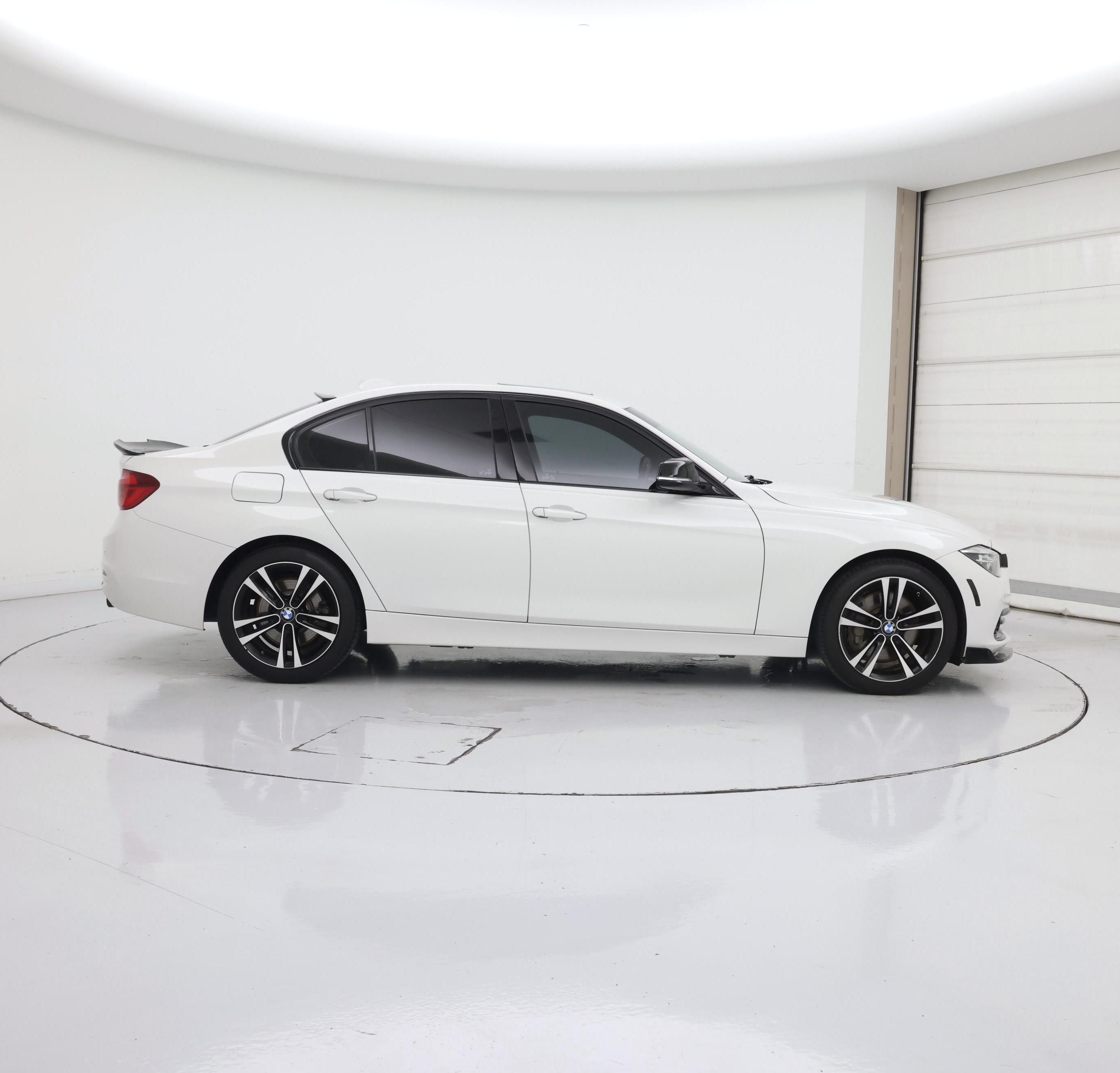 Thumbnail: 2018 BMW 3 Series - 7