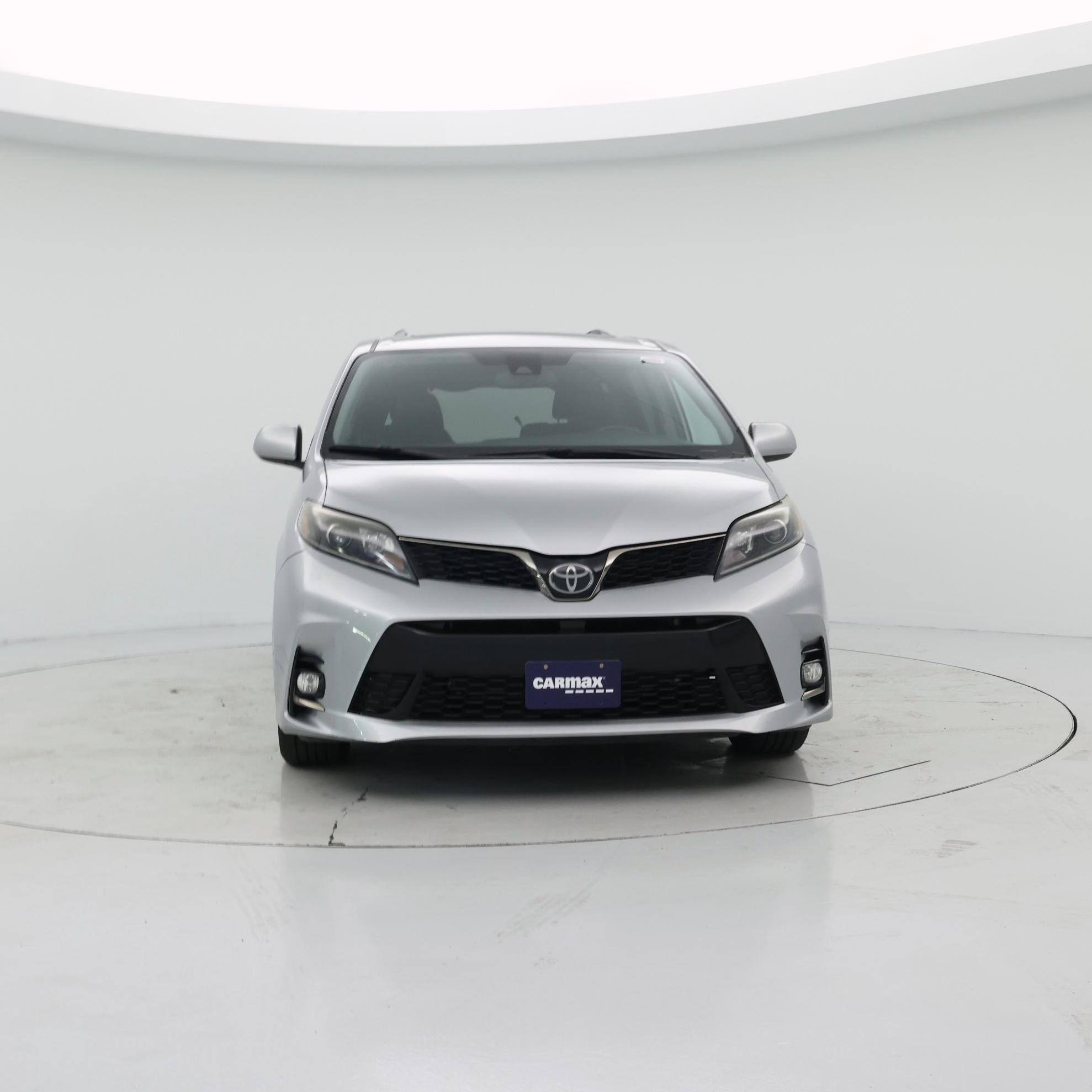 Thumbnail: 2020 Toyota Sienna - 5