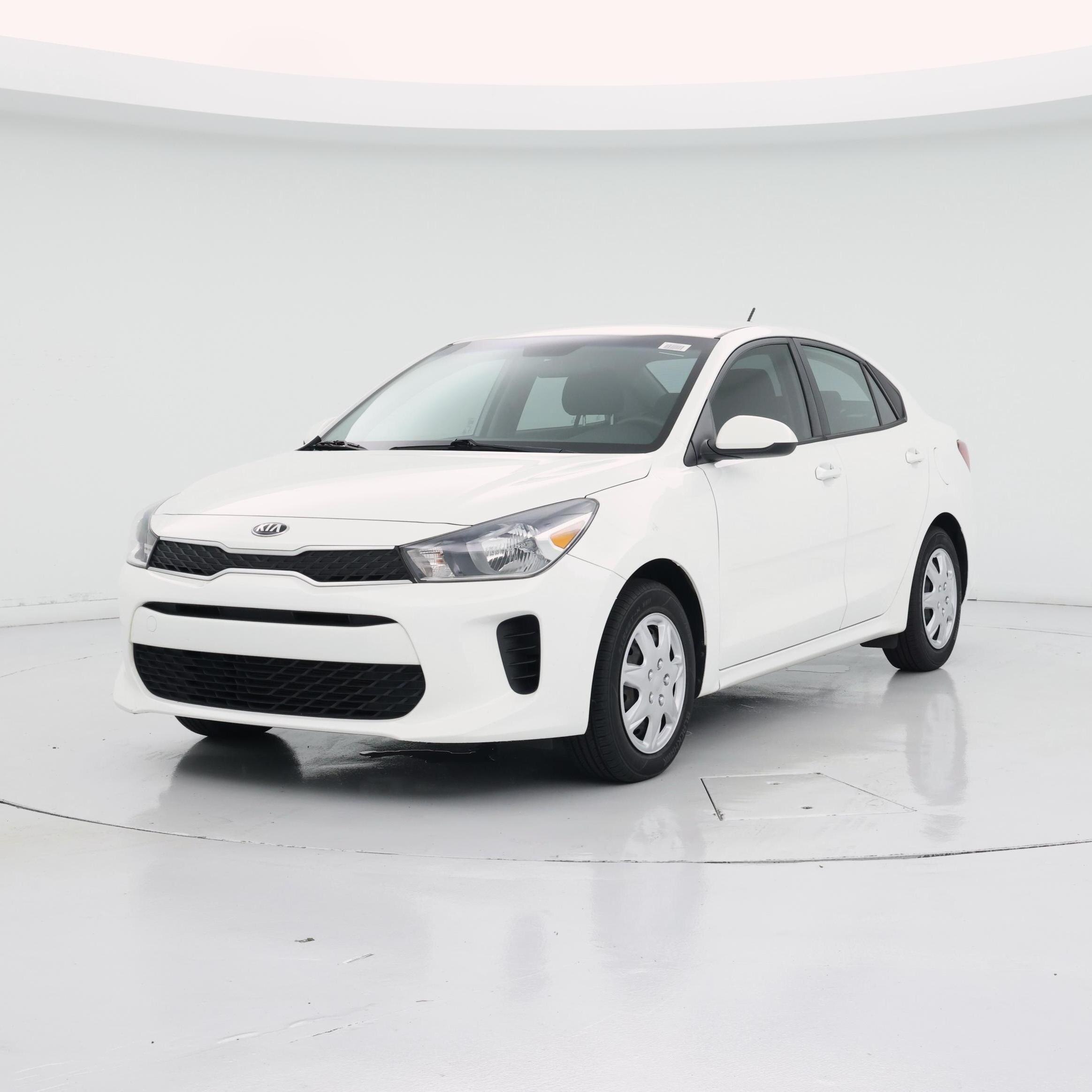 Thumbnail: 2019 Kia Rio - 4