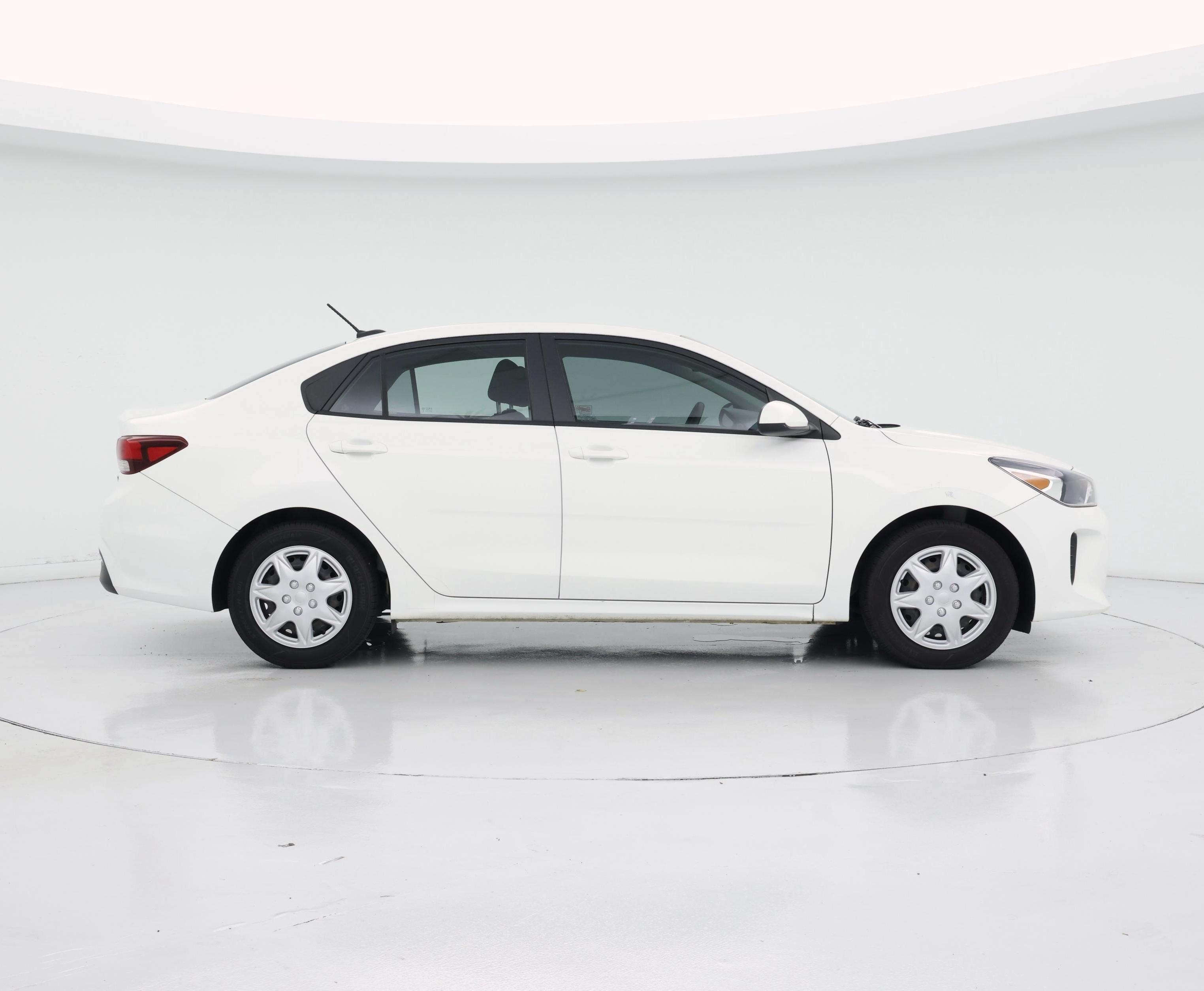 Thumbnail: 2019 Kia Rio - 7