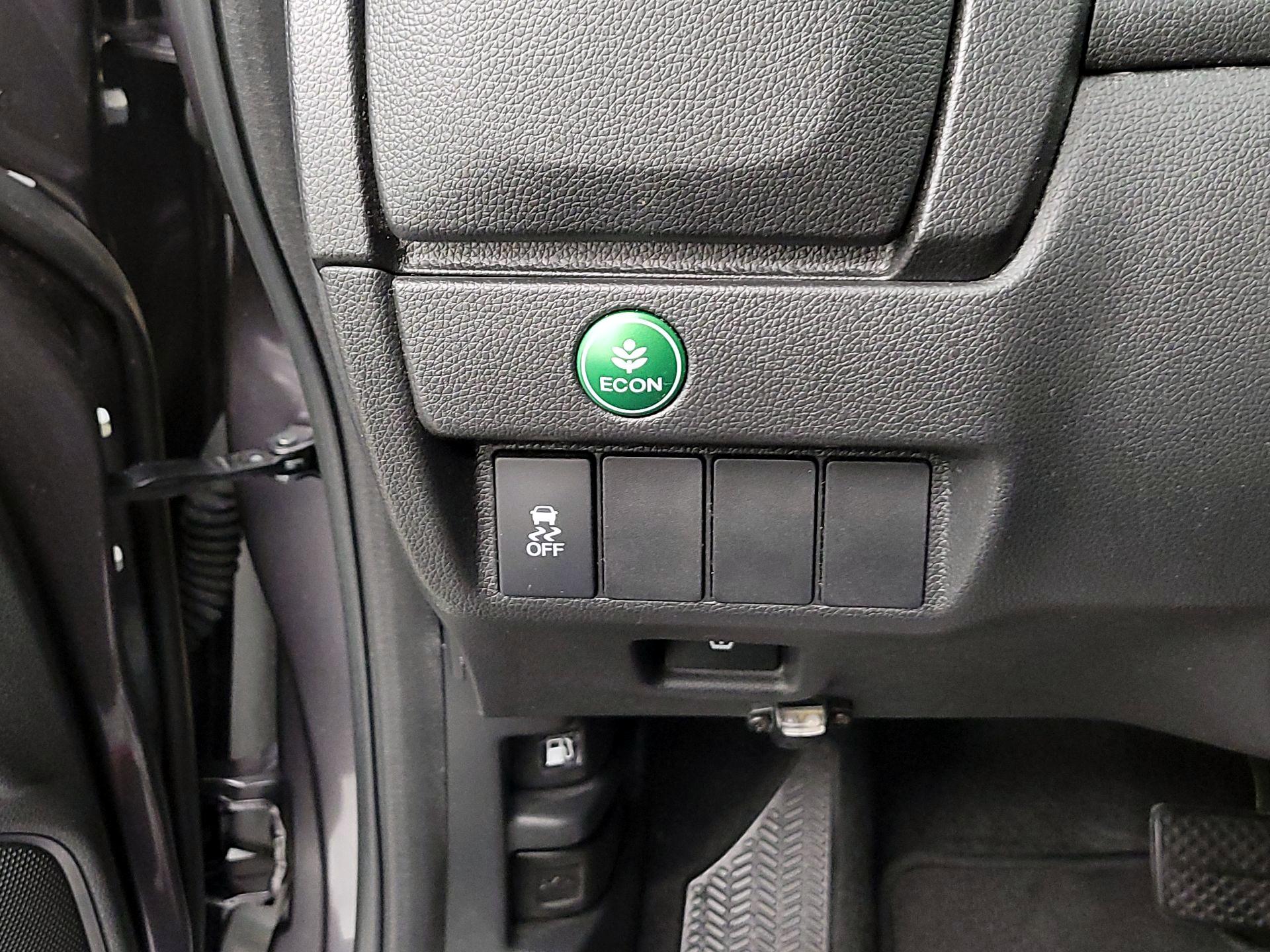 Thumbnail: 2015 Honda Fit - 13