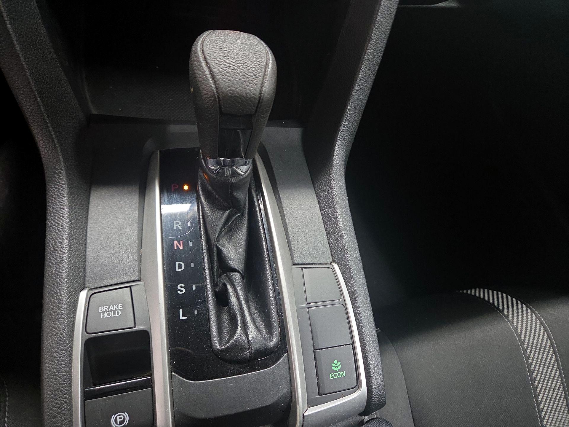 Thumbnail: 2016 Honda Civic - 15