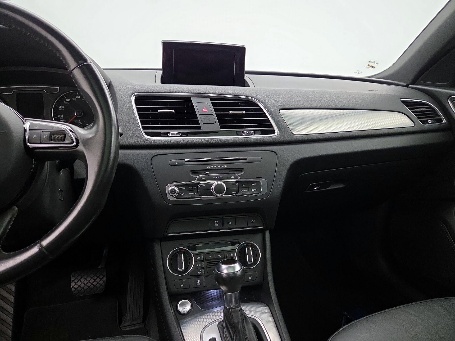 Thumbnail: 2018 Audi Q3 - 9