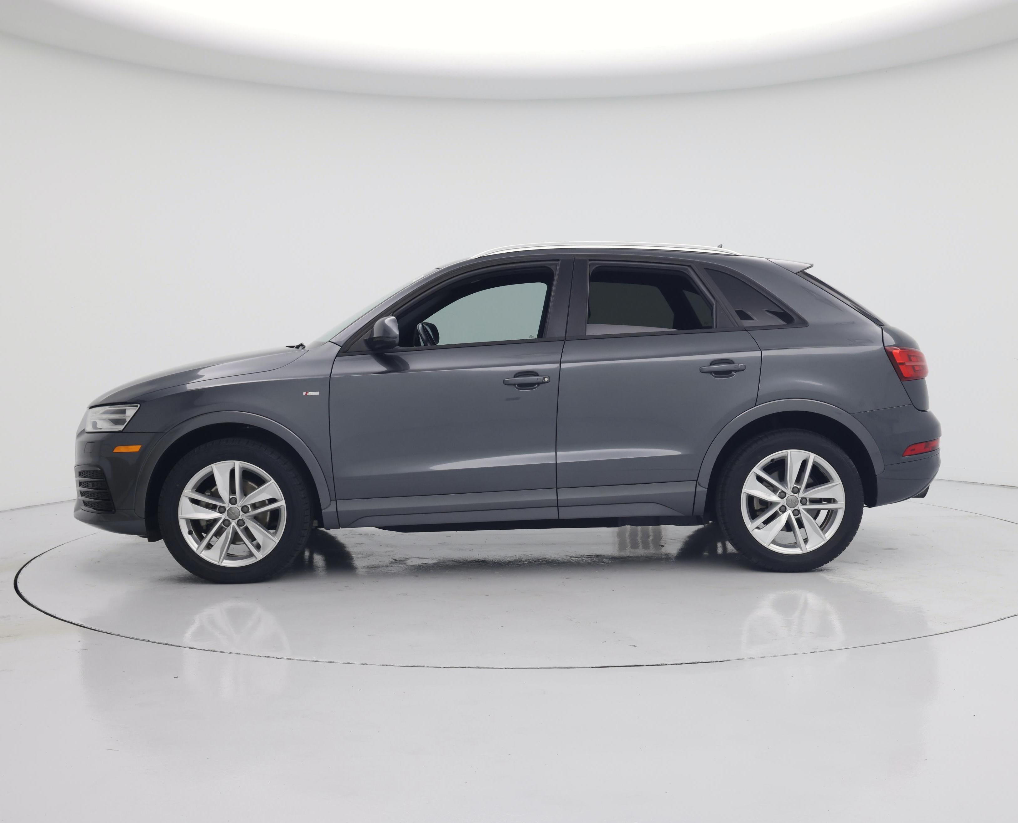 Thumbnail: 2018 Audi Q3 - 3