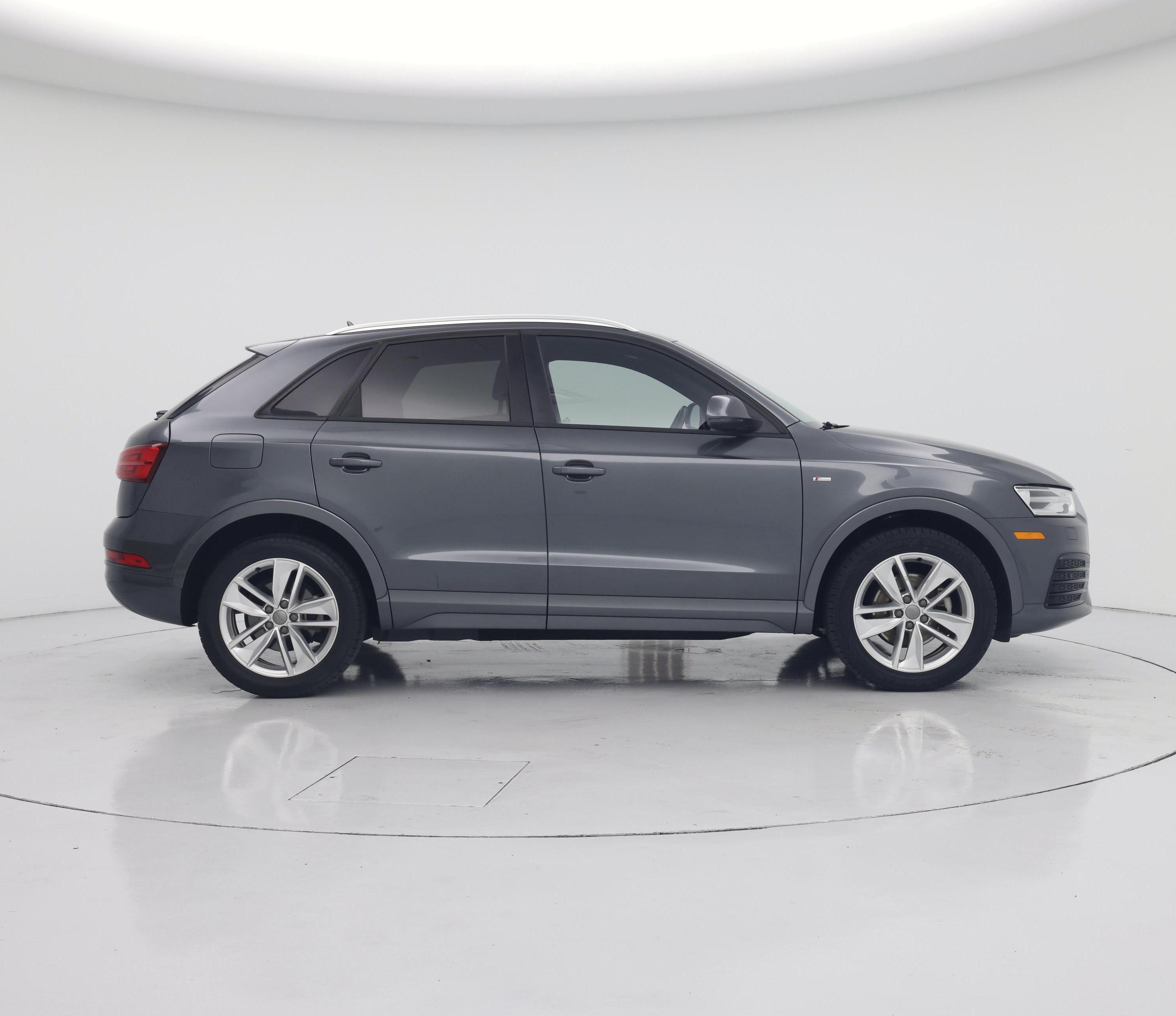 Thumbnail: 2018 Audi Q3 - 7