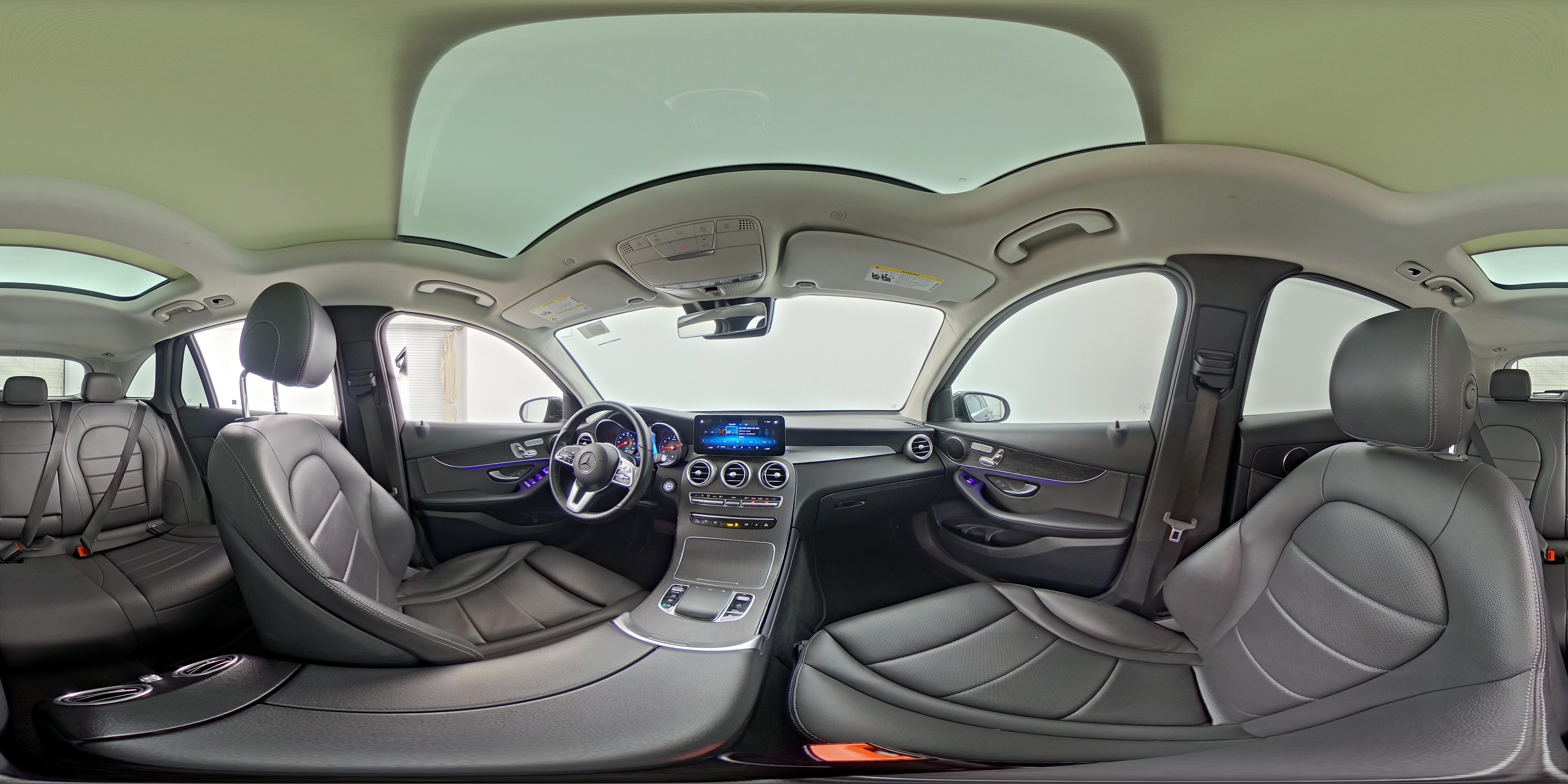 2021 Mercedes-Benz GLC GLC300 - Photo 26