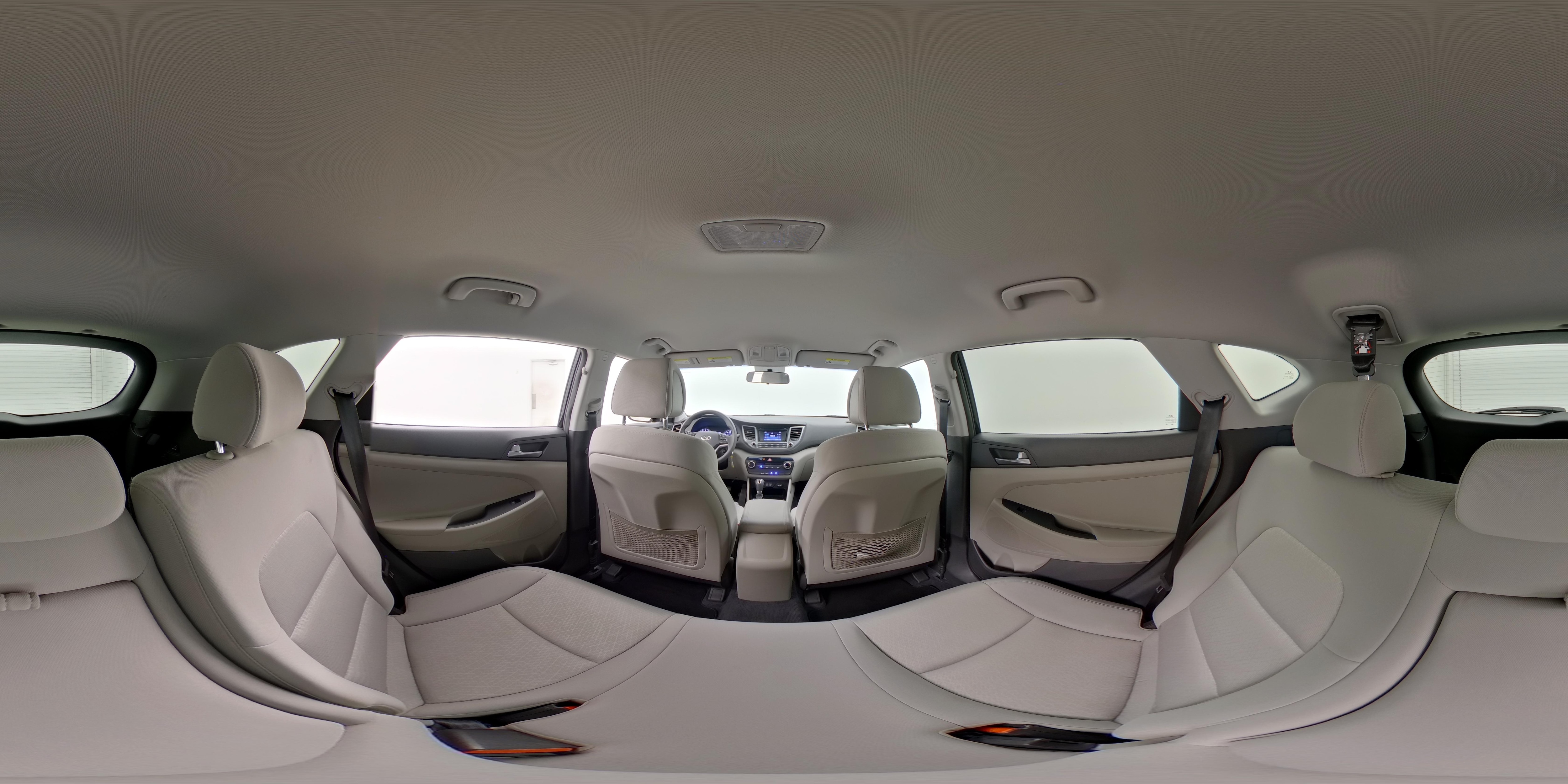 2017 Hyundai Tucson SE - Photo 25