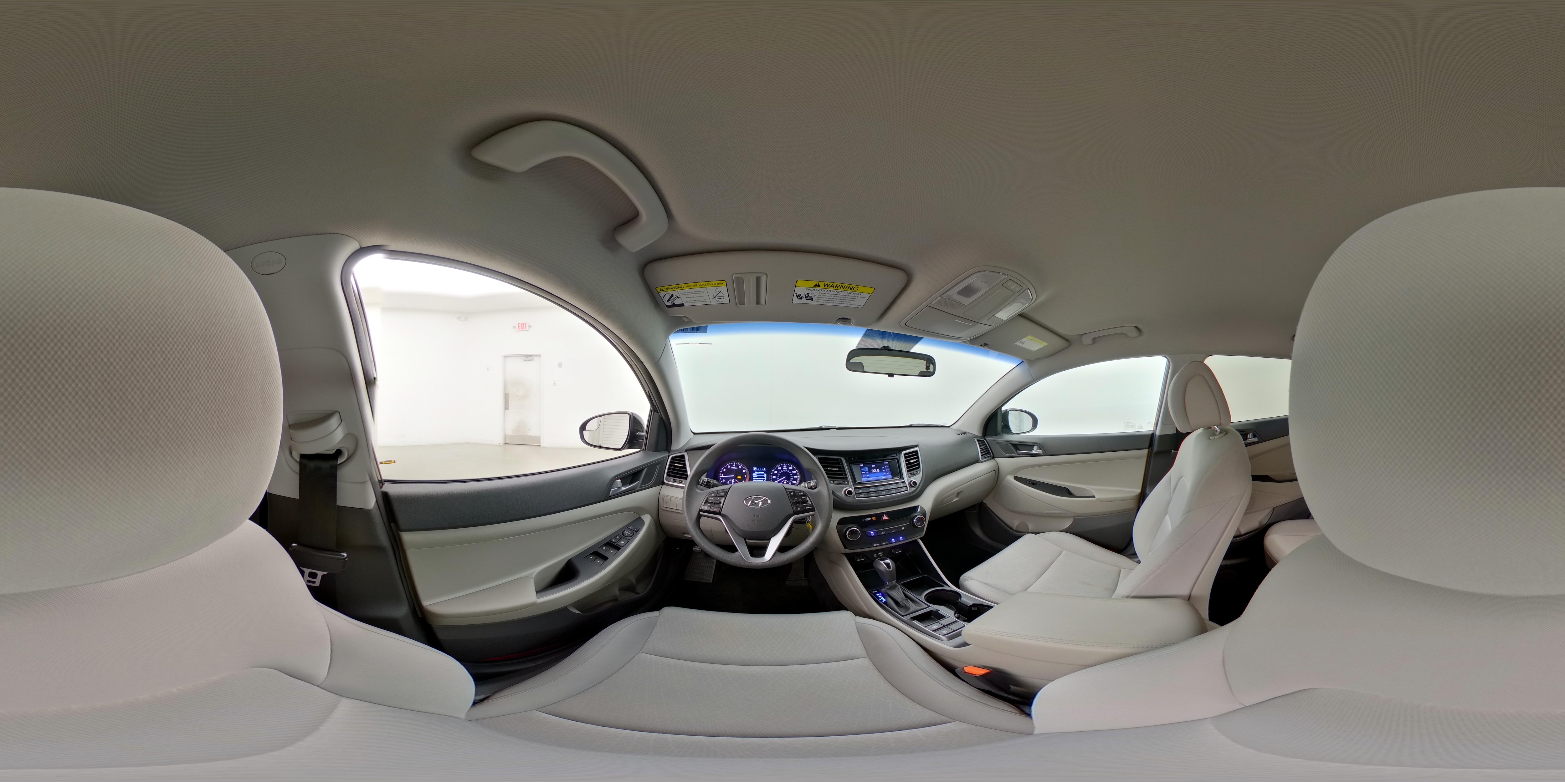 2017 Hyundai Tucson SE - Photo 26