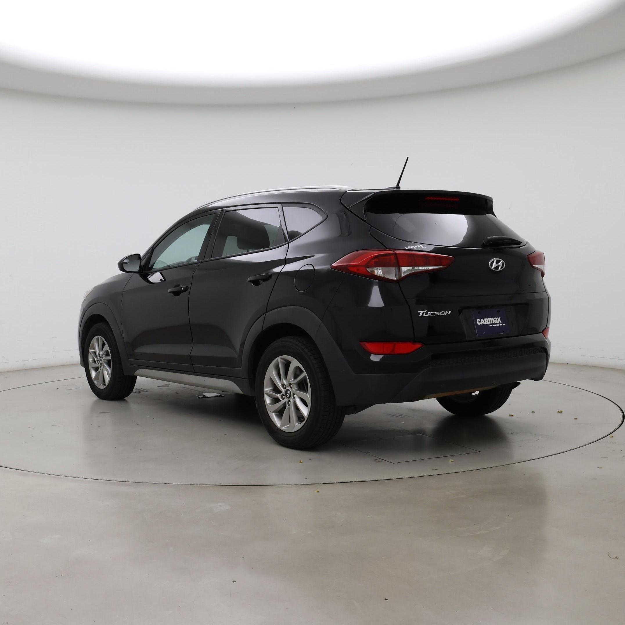 Thumbnail: 2017 Hyundai Tucson - 2