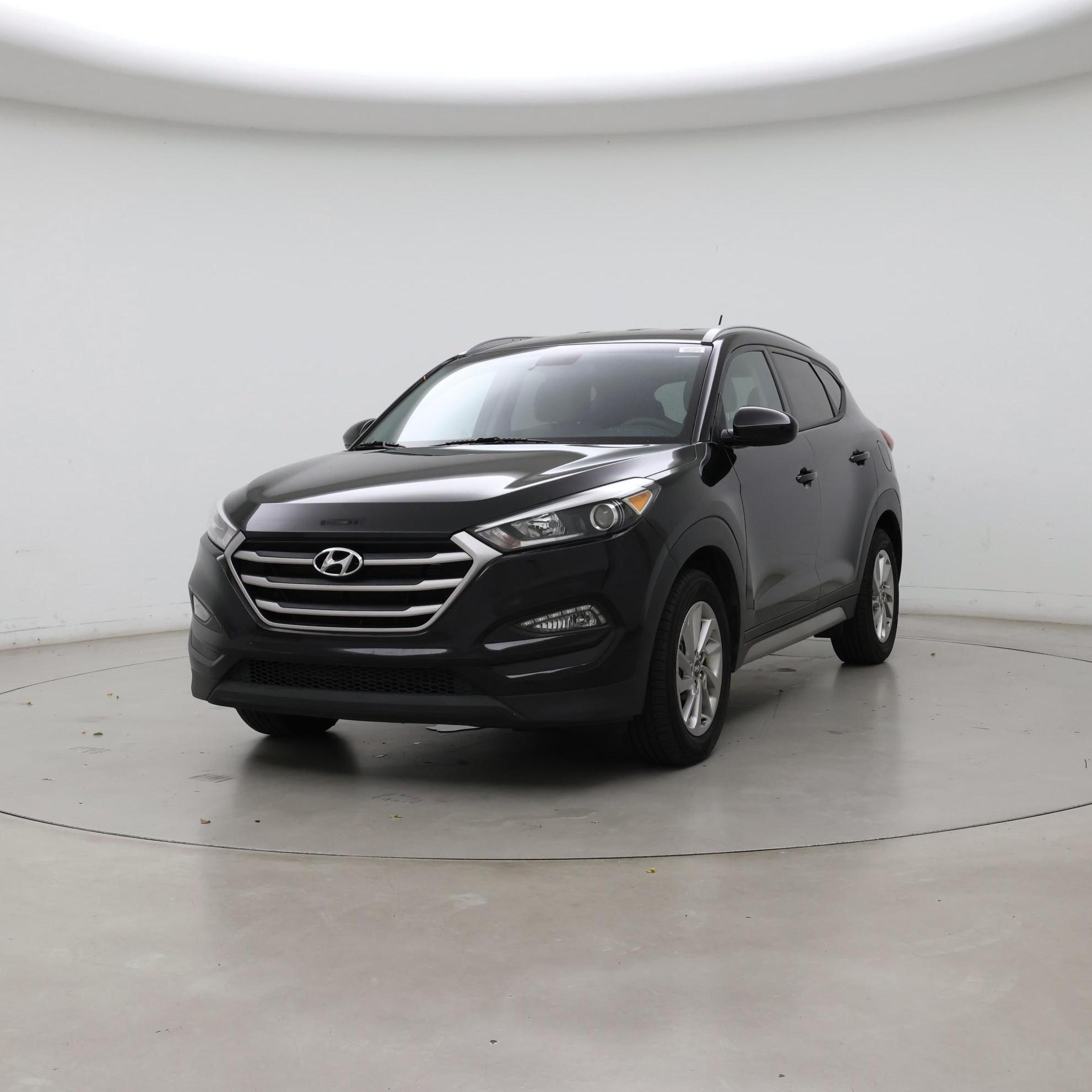 Thumbnail: 2017 Hyundai Tucson - 4