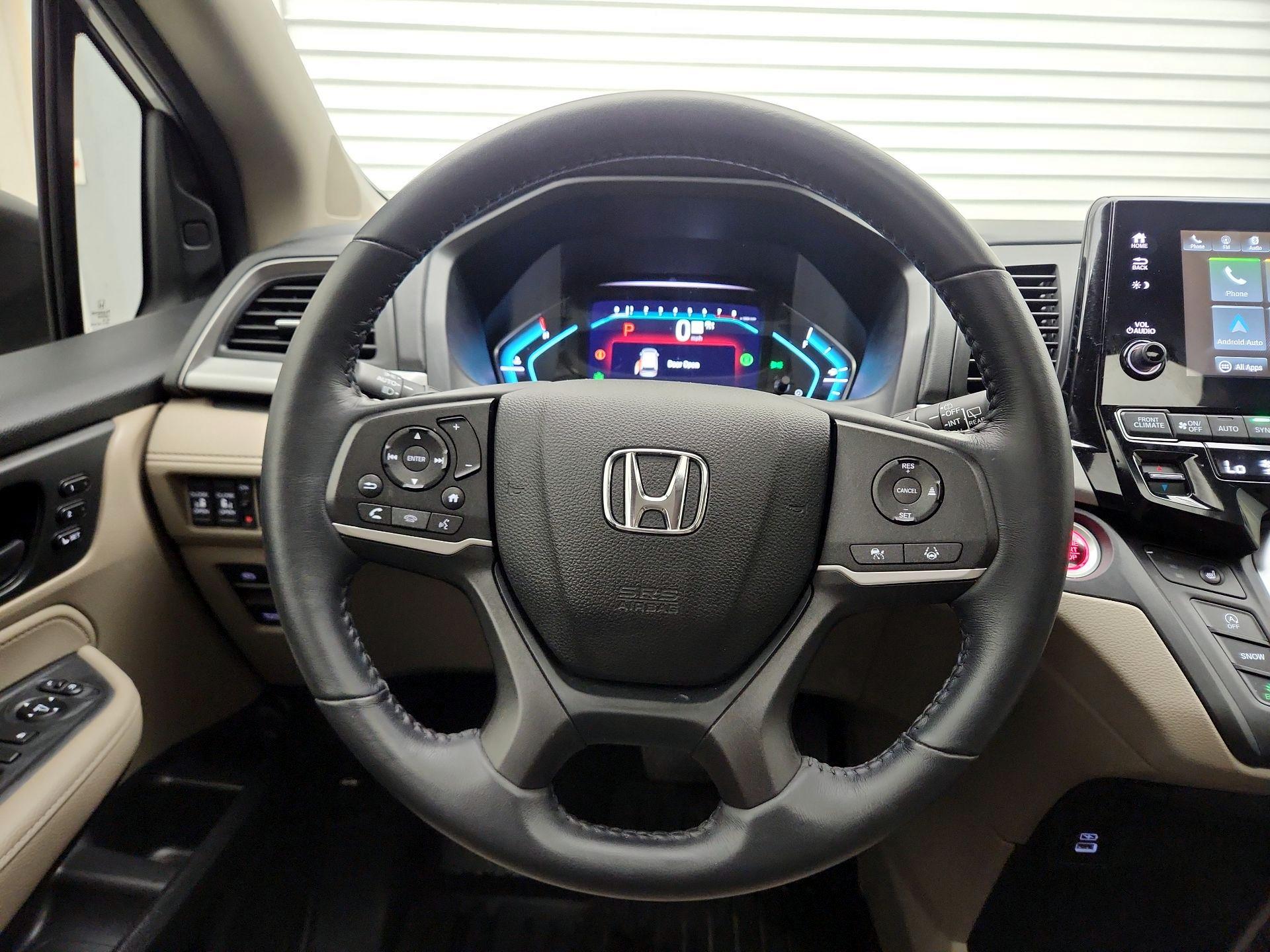 Thumbnail: 2023 Honda Odyssey - 10