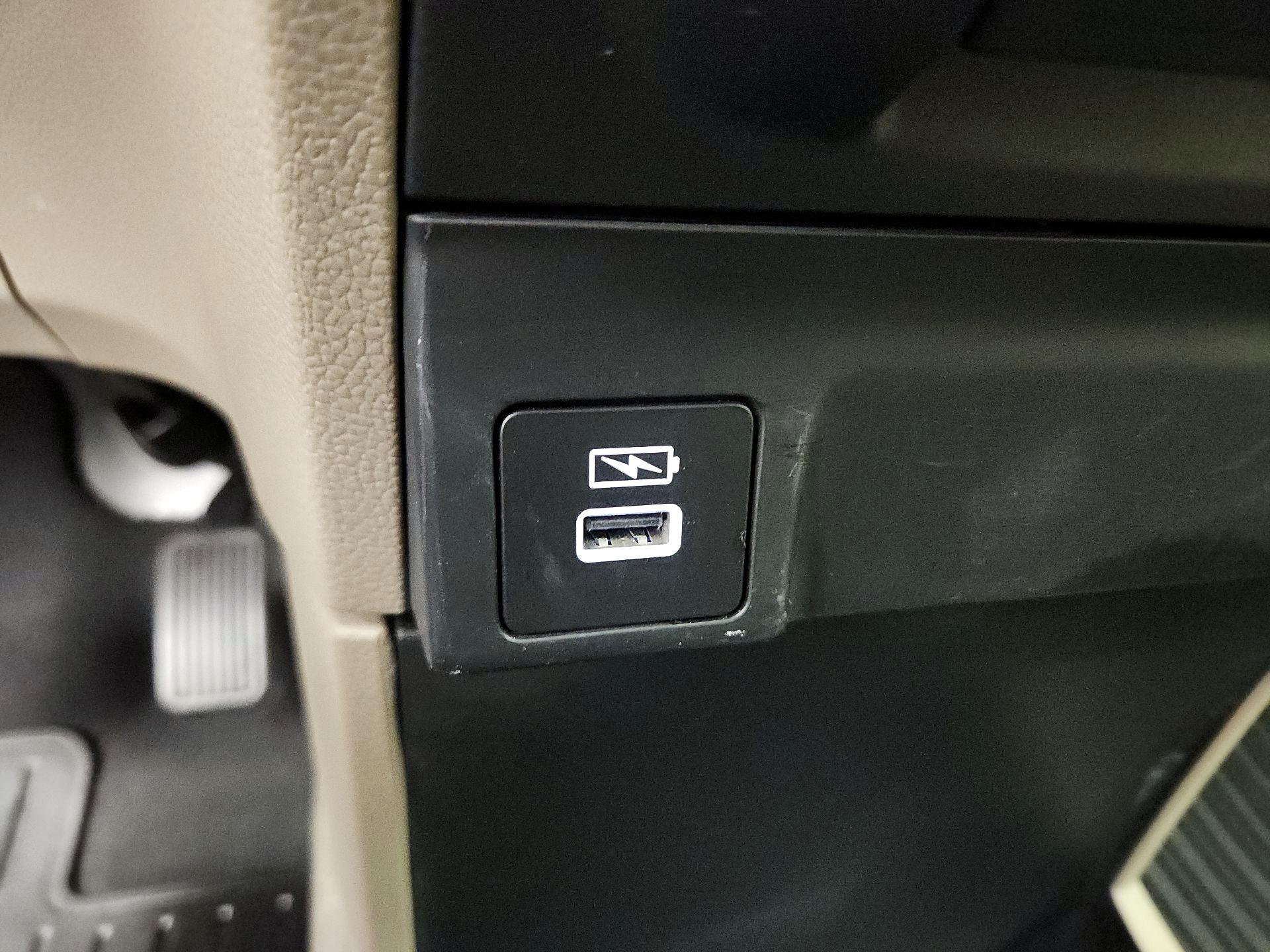 Thumbnail: 2023 Honda Odyssey - 18