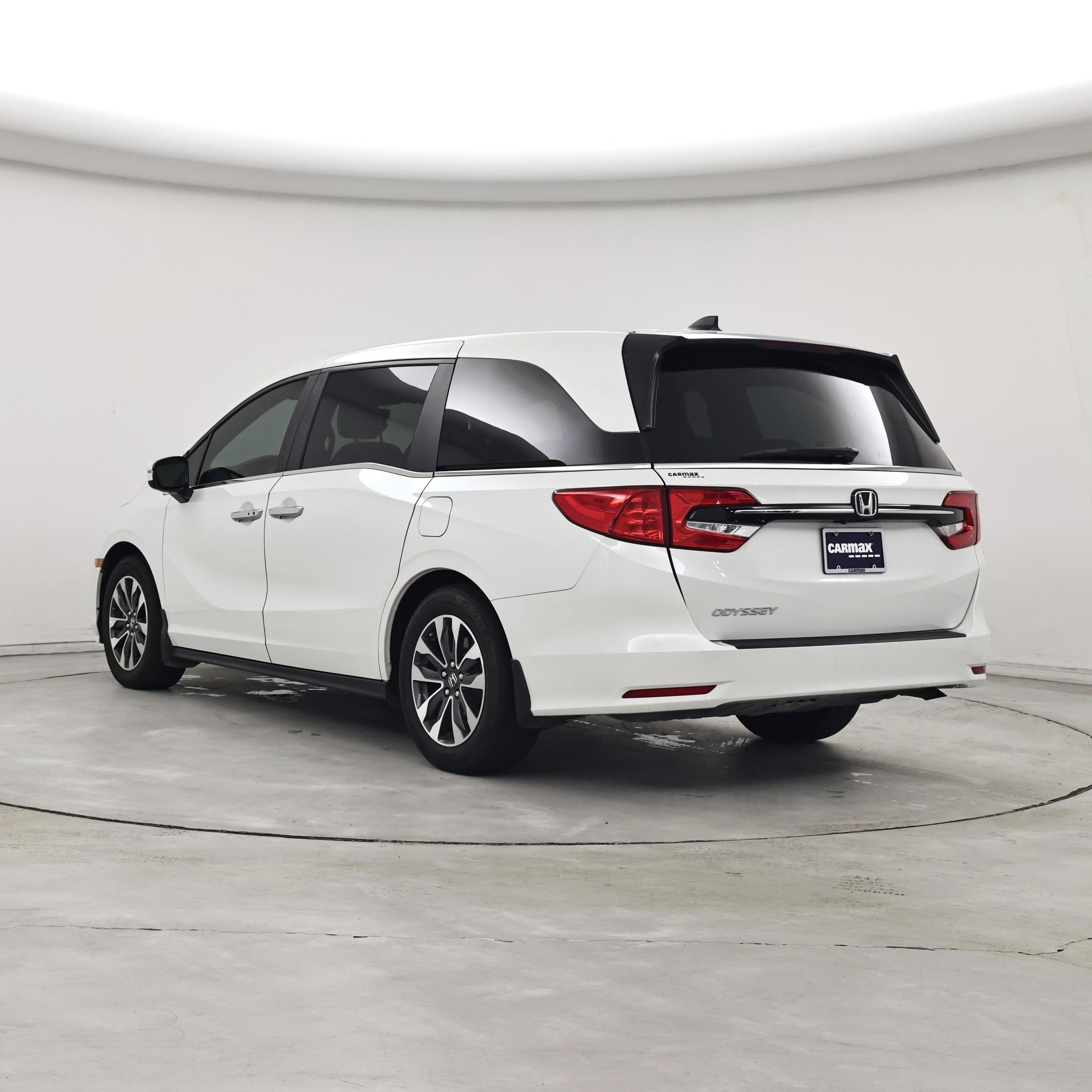 Thumbnail: 2023 Honda Odyssey - 2