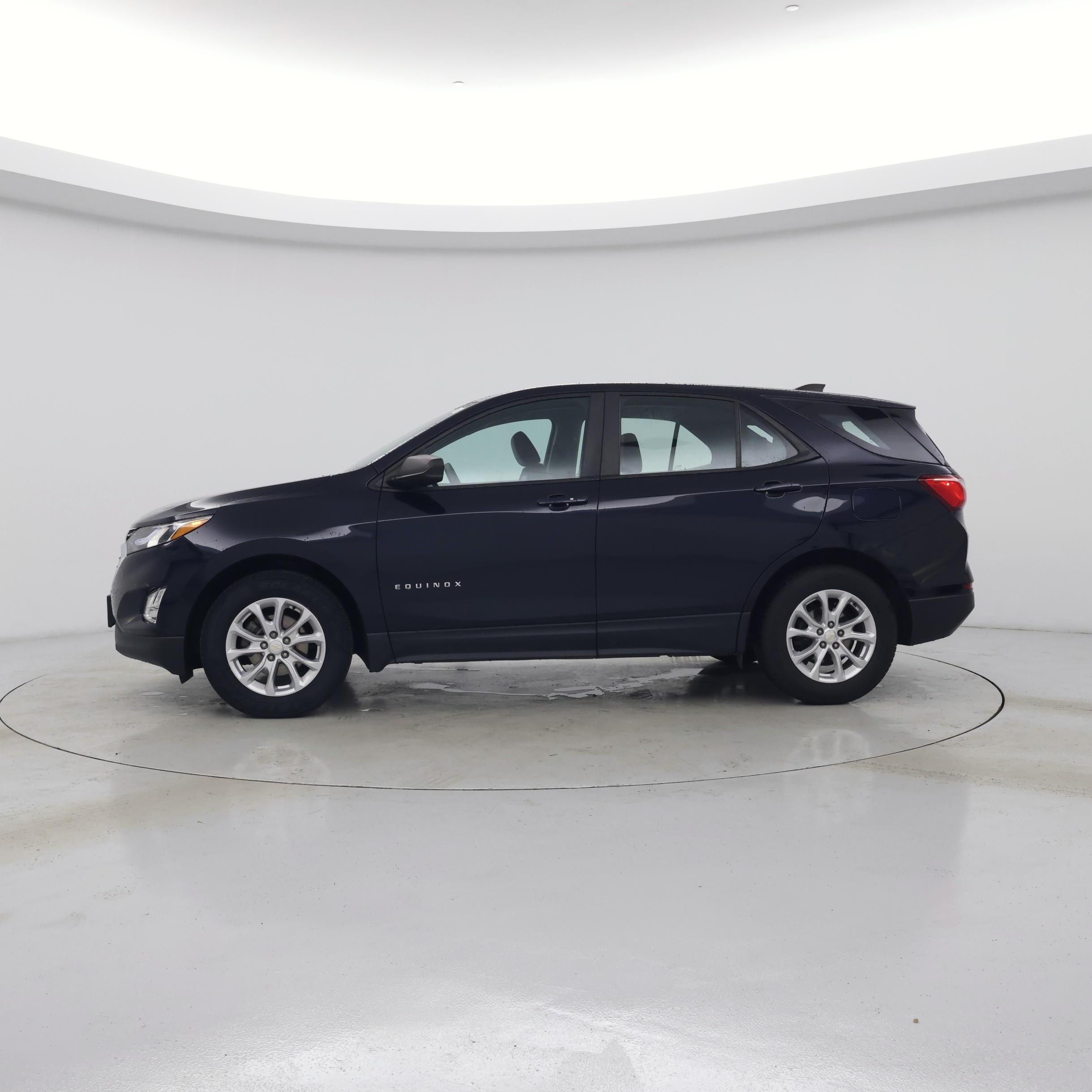 Thumbnail: 2020 Chevrolet Equinox - 3