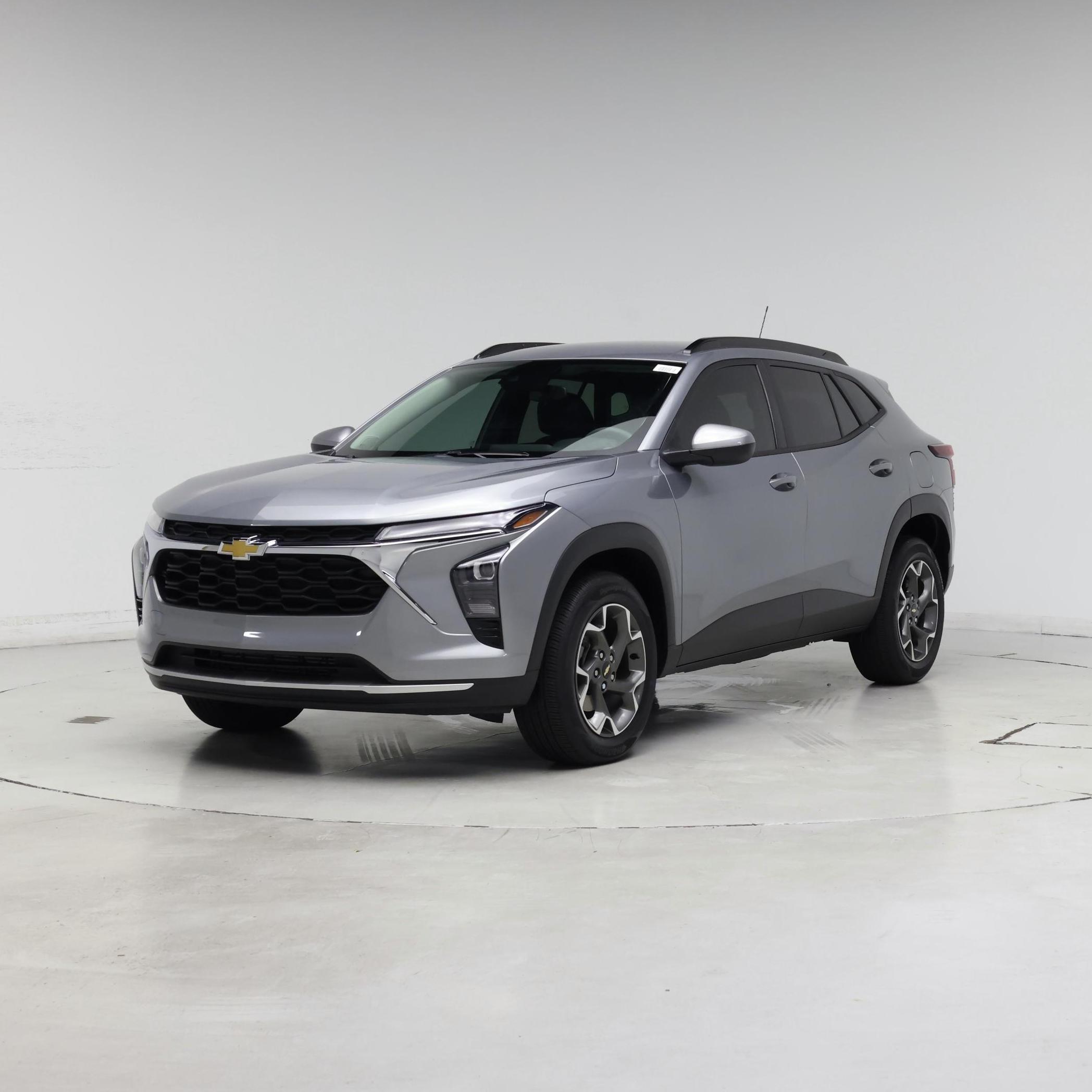 Thumbnail: 2024 Chevrolet Trax - 4