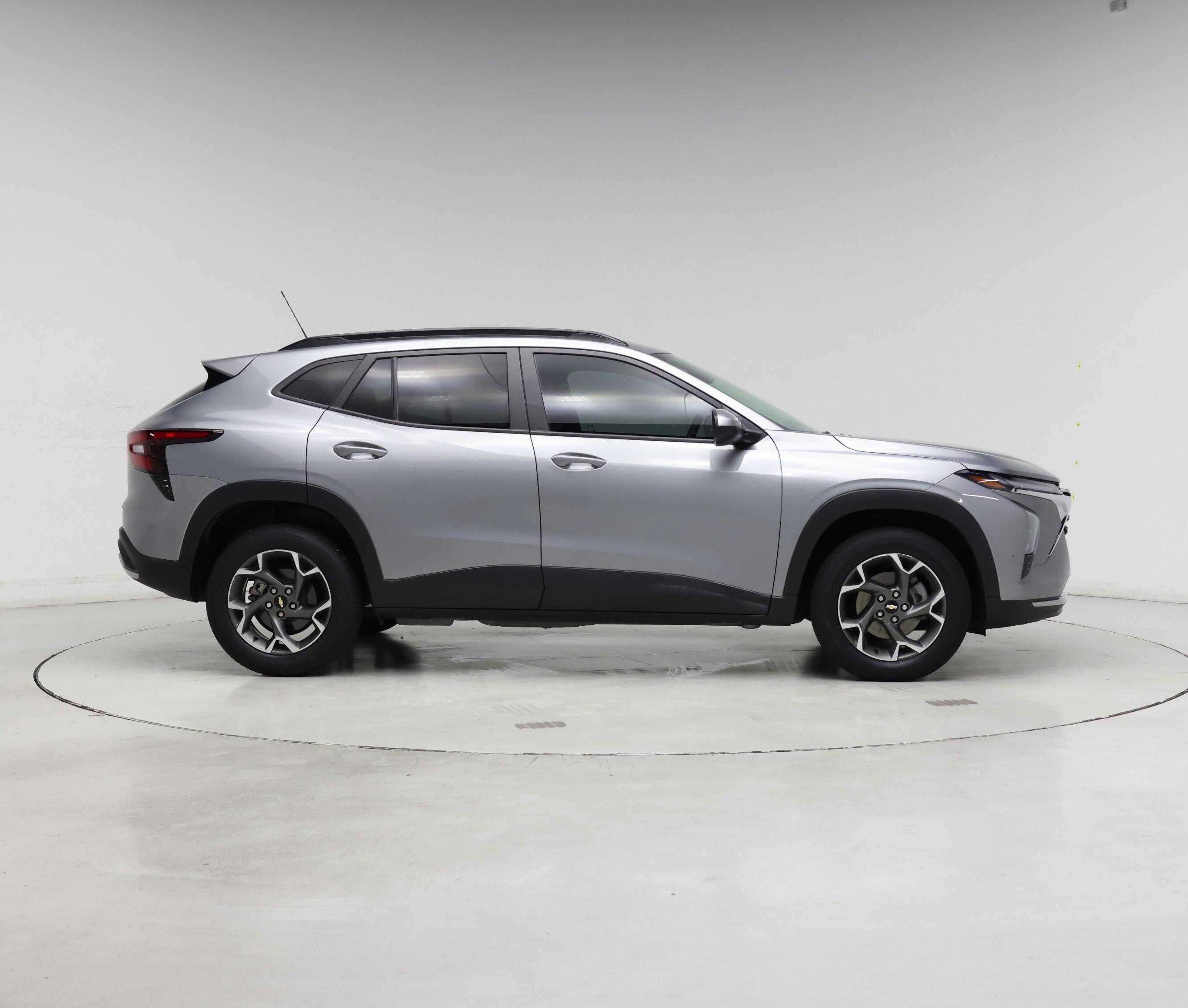 Thumbnail: 2024 Chevrolet Trax - 7