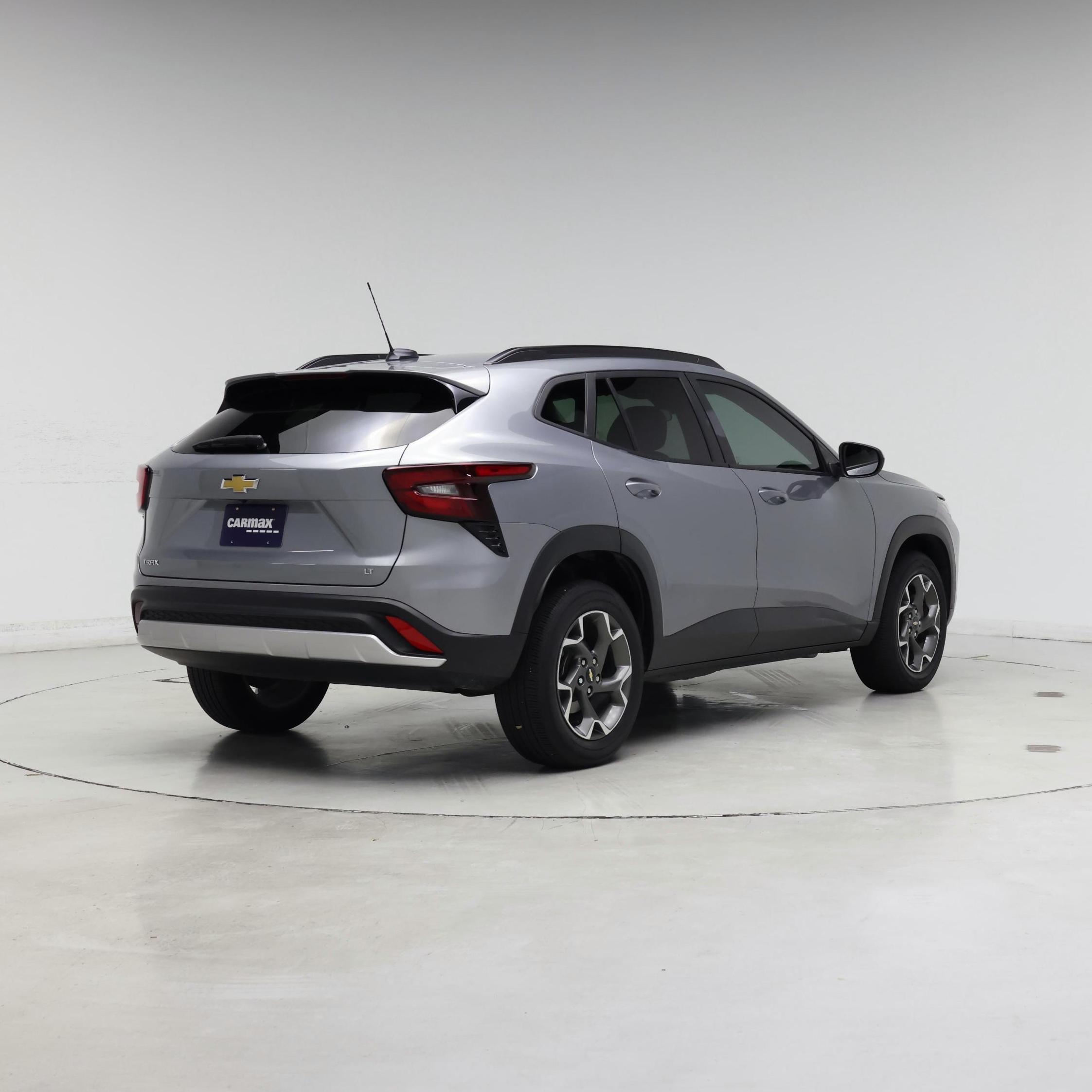 Thumbnail: 2024 Chevrolet Trax - 8