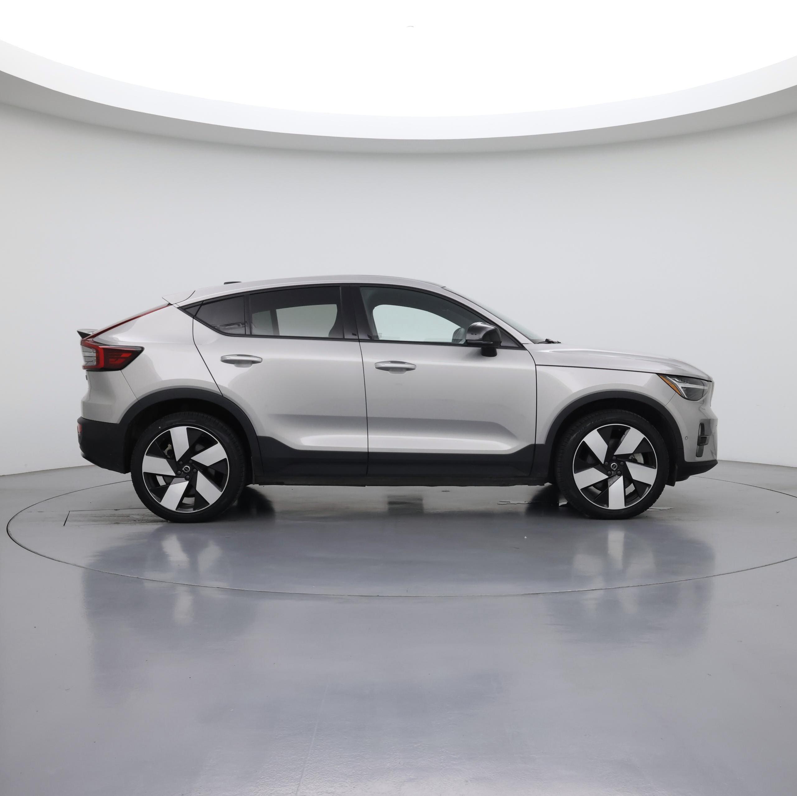 Thumbnail: 2023 Volvo C40 - 7