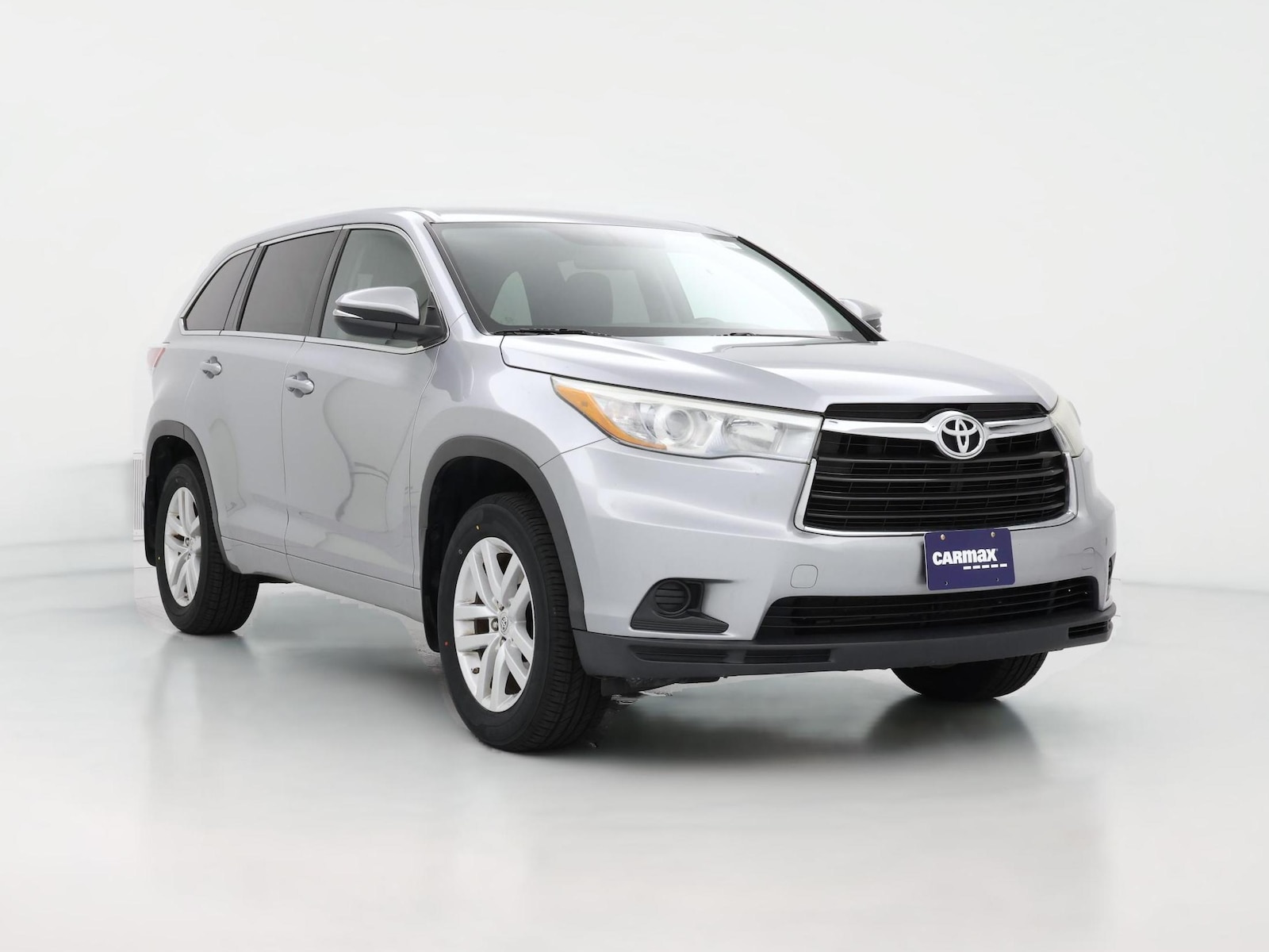 2015 Toyota Highlander LE Plus - Photo 1
